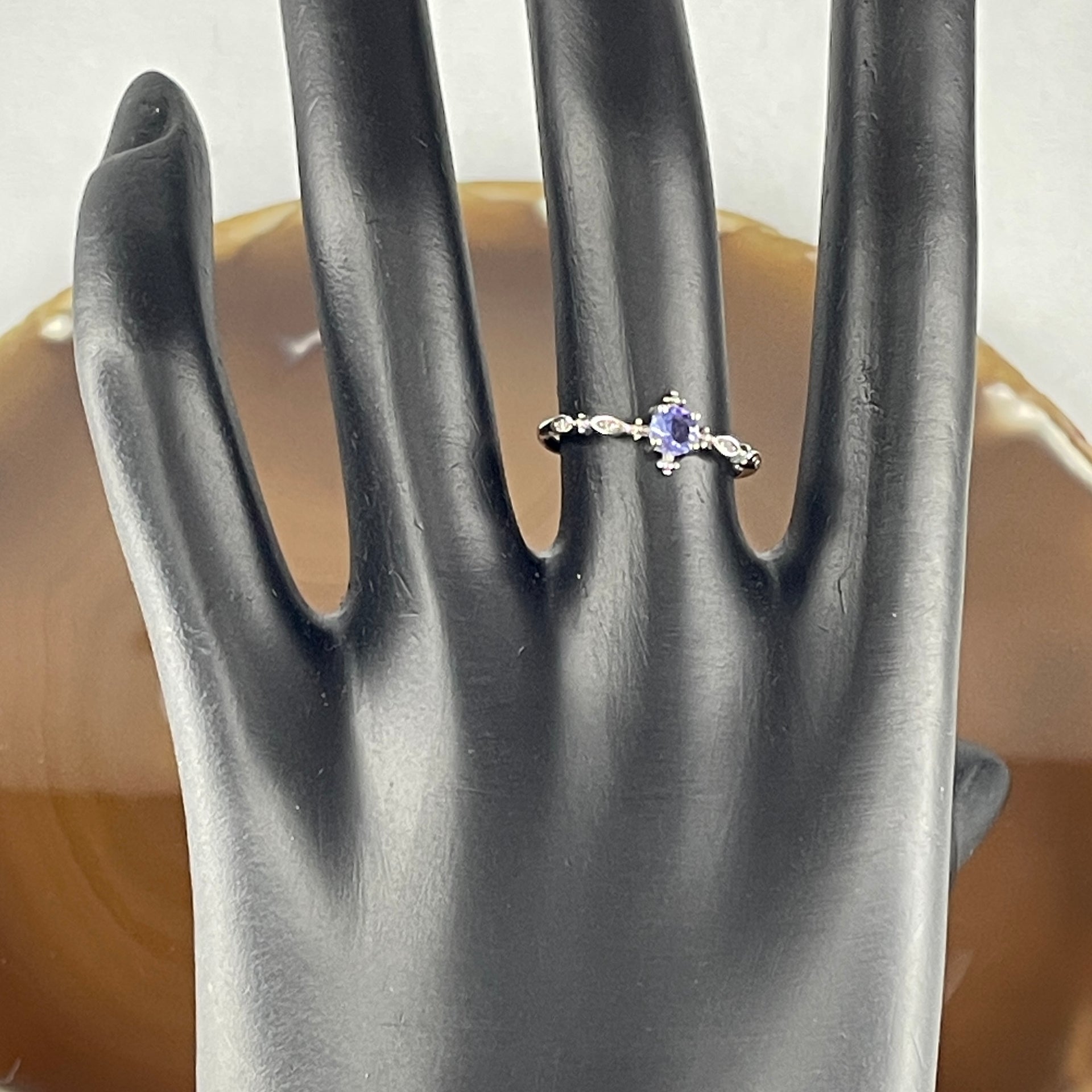 Natural Blue Tanzanite Ring in S925 Sliver 1.05g 4.0 by 2.5mm (Adjustable Size) - Huangs Jadeite and Jewelry Pte Ltd