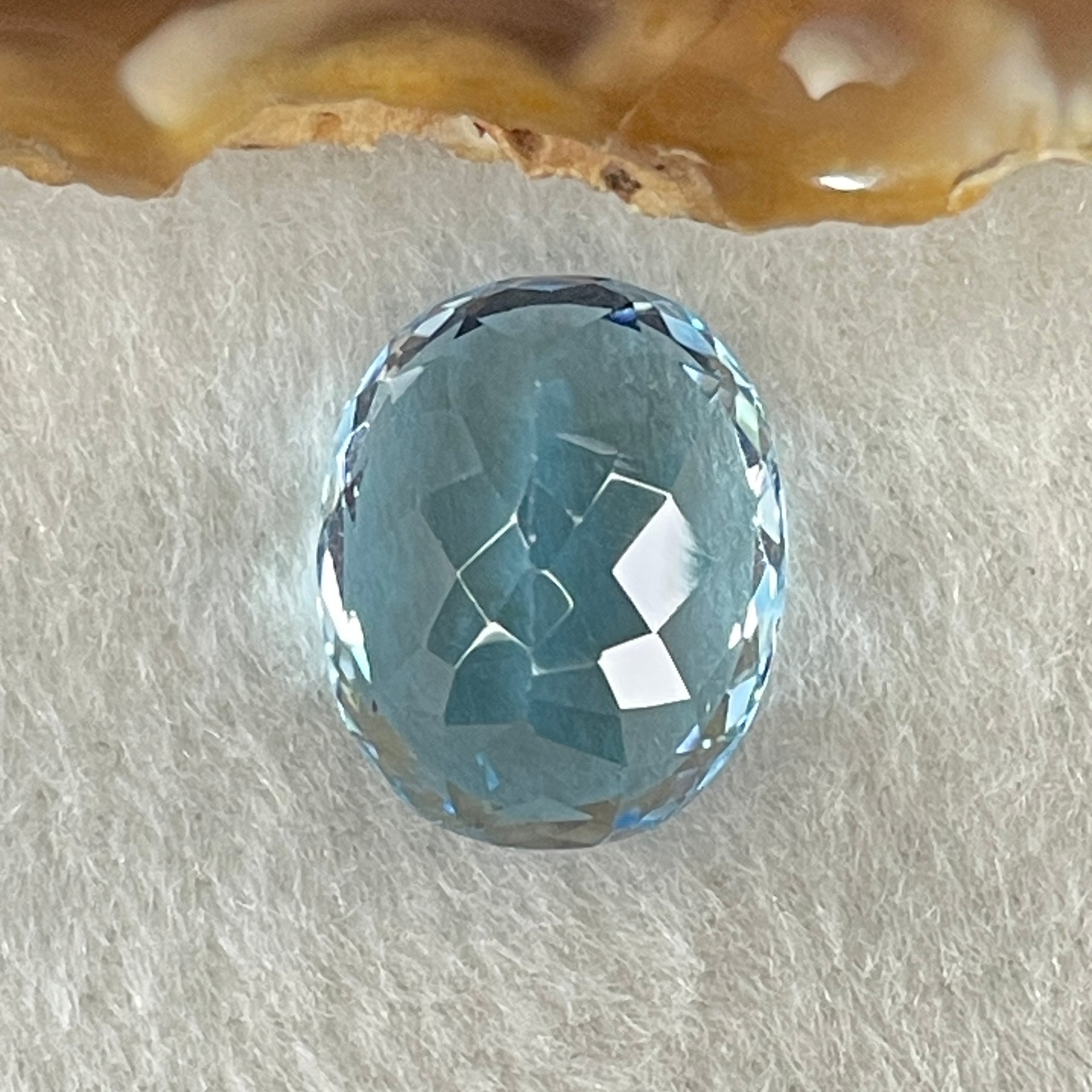 Natural Sky Blue Topaz Oval Shape 13.46ct 14.9 by 12.2 by 8.7mm - Huangs Jadeite and Jewelry Pte Ltd