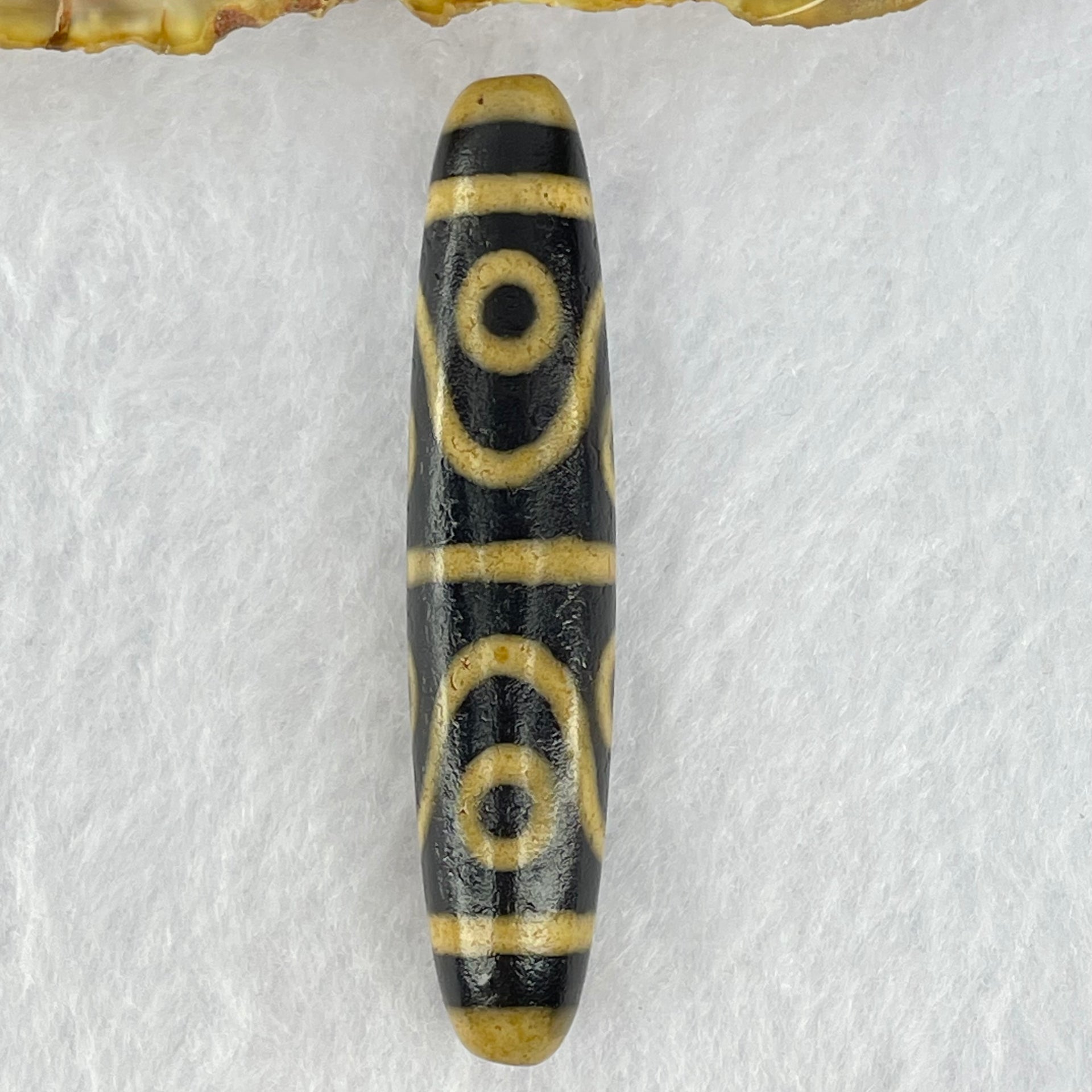 Natural Powerful Tibetan Old Oily Agate 8 Eyes Dzi Bead Heavenly Master (Tian Zhu) 八眼天诛 12.04g 57.2 by 11.9mm - Huangs Jadeite and Jewelry Pte Ltd