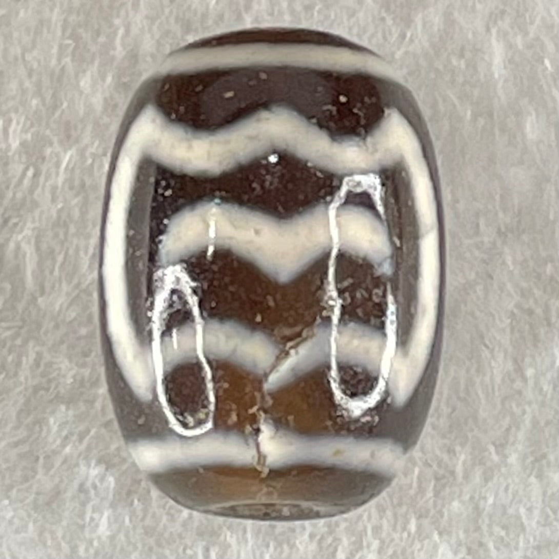 Natural Powerful Tibetan Old Oily Agate Double Garuda Dzi Bead Heavenly Master (Tian Zhu) 3.96g 16.9 by 12.2mm - Huangs Jadeite and Jewelry Pte Ltd