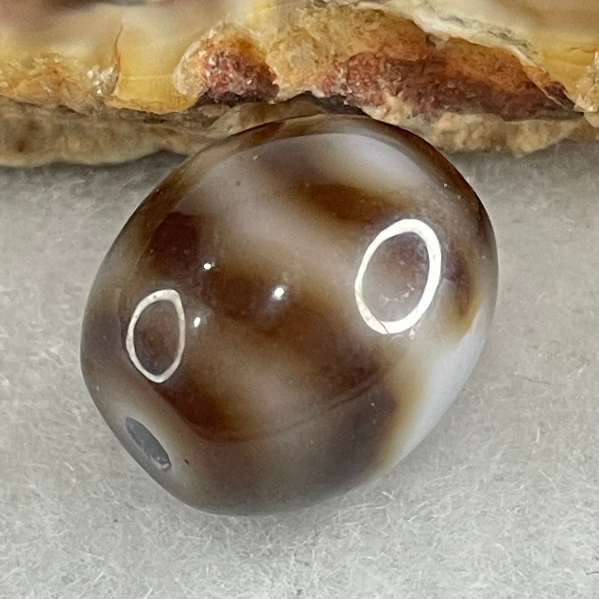 Natural Powerful Tibetan Old Oily Agate Water Wave Daluo Amulet (Tian Zhu) Dzi Bead 2.95g 13.9 by 12.3mm - Huangs Jadeite and Jewelry Pte Ltd