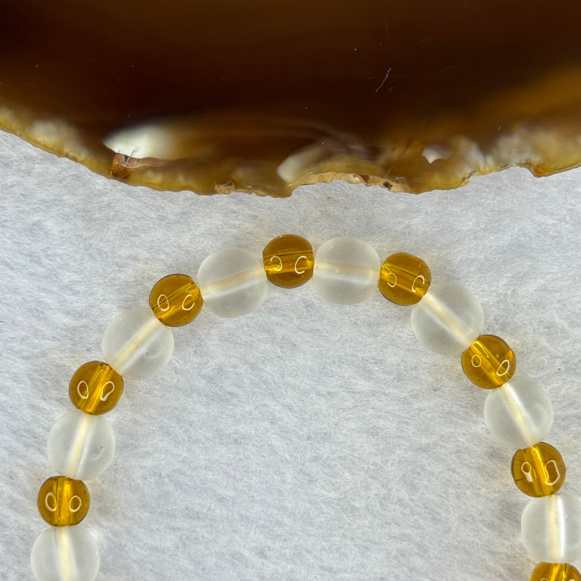 Amazon frosted crystal bracelet glass bead bracelet 亚马逊磨砂水晶手串玻璃珠手链 12.72g 8.1 by. 6.1 mm 26 Beads - Huangs Jadeite and Jewelry Pte Ltd