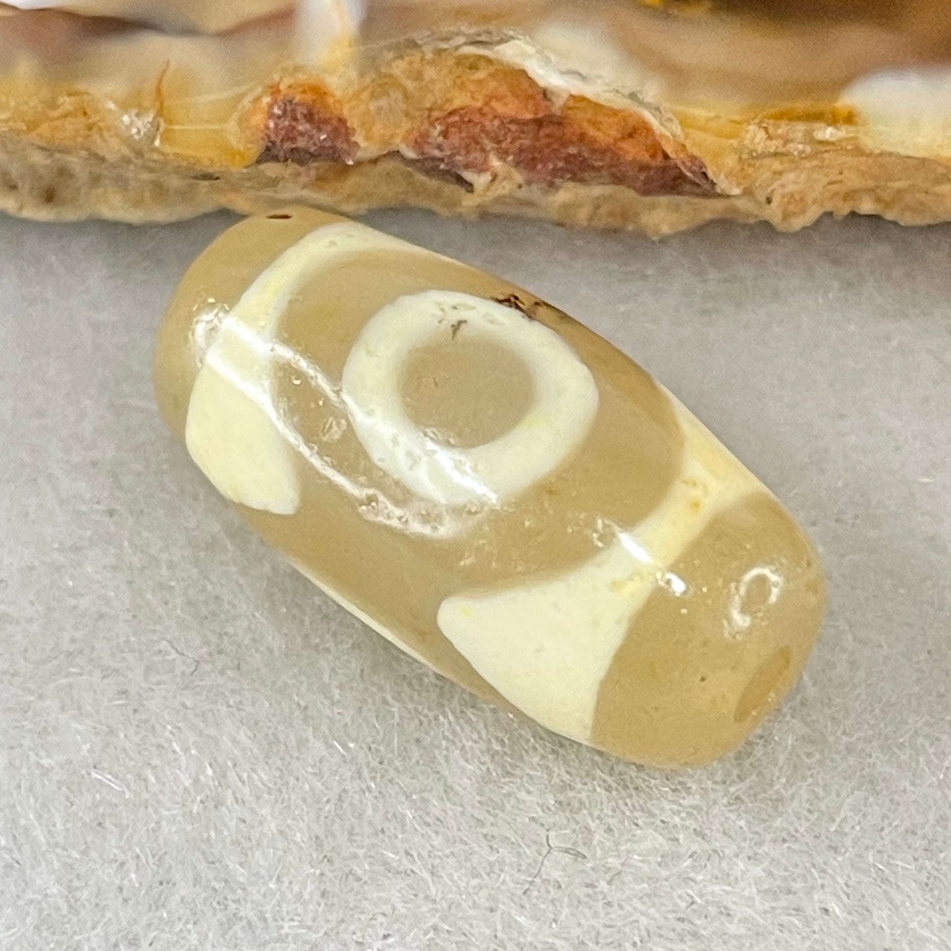 Natural Powerful Tibetan Old Oily Agate 3 Eyes Dzi Bead Heavenly Master (Tian Zhu) 三眼天诛 2.96g 20.0 by 10.1mm - Huangs Jadeite and Jewelry Pte Ltd