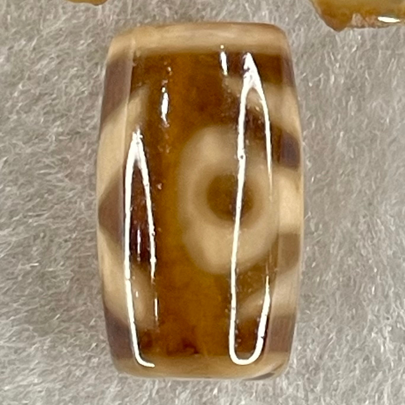 Natural Powerful Tibetan Old Oily Agate Patina Guiren Tairen Human Dzi Bead Totem Amulet Heavenly Master (Tian Zhu) 贵人天诛 4.70g 19.8 by 11.7mm - Huangs Jadeite and Jewelry Pte Ltd