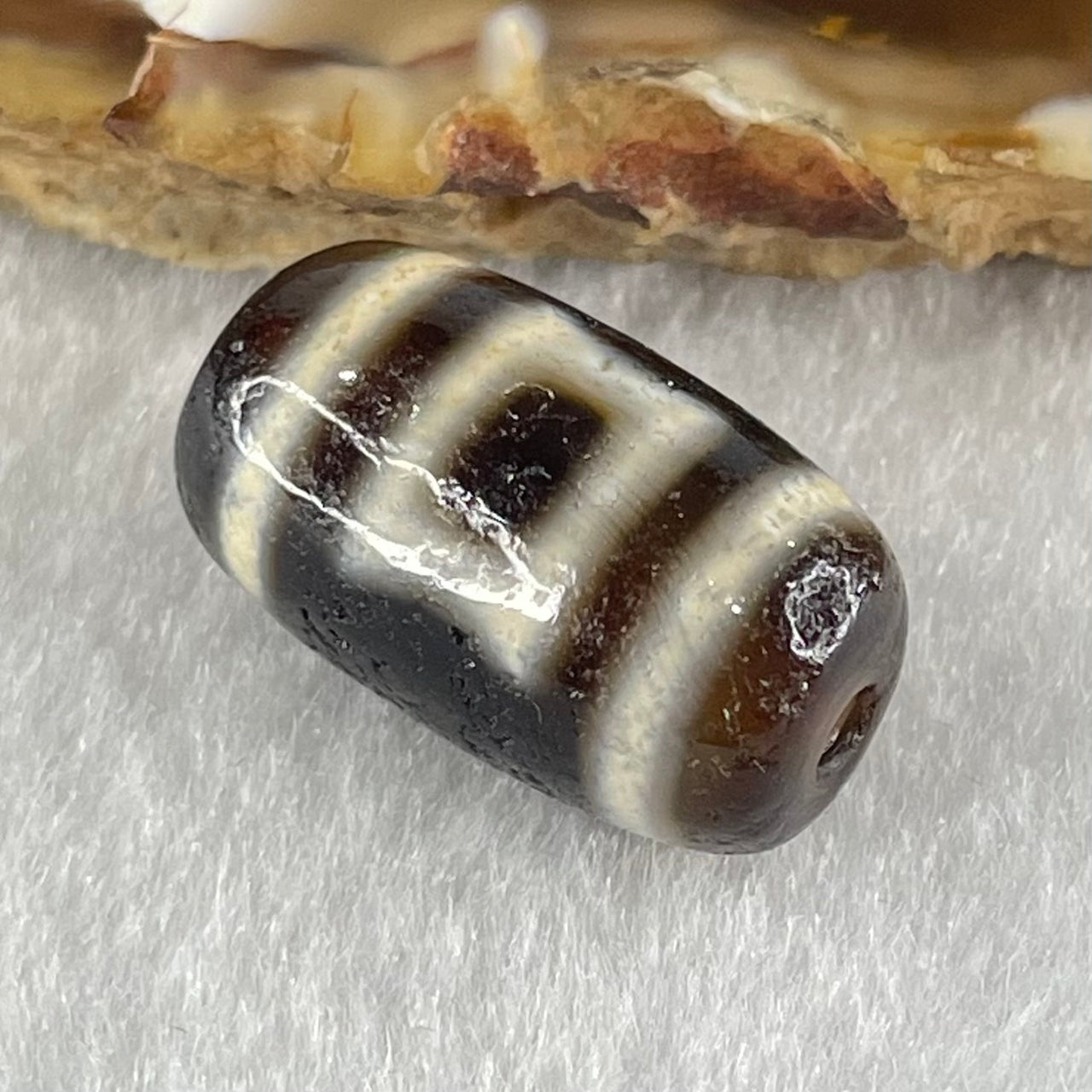 Natural Powerful Tibetan Old Oily Agate Sky Door Serenity 1 Eye Dzi Bead Heavenly Master (Tian Zhu) 一眼天诛 4.73g 20.2 by 12.1mm - Huangs Jadeite and Jewelry Pte Ltd