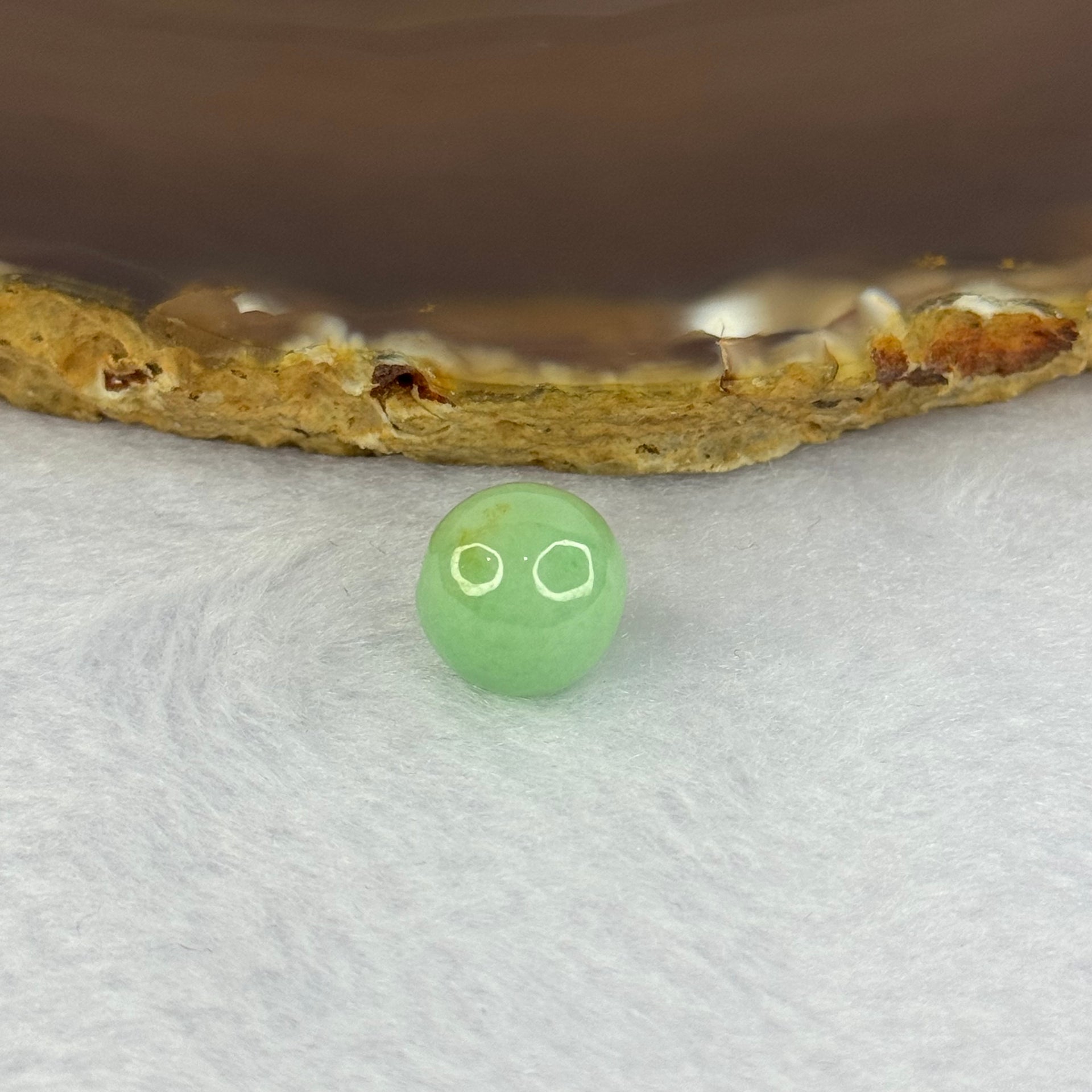 Type A Apple Green Jadeite Bead for Bracelet/Necklace/Earrings/ Ring 2.46g 11.4mm - Huangs Jadeite and Jewelry Pte Ltd