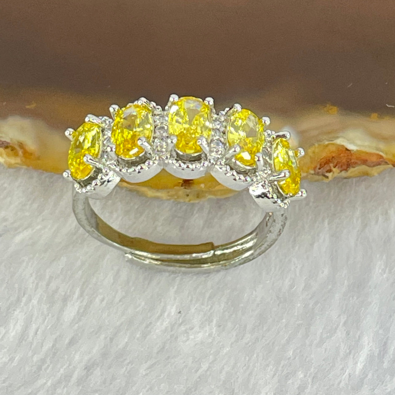 Cubic Zirconia in Sliver Gold Color Ring (Adjustable Size) 3.00g 4.8 by 2.4 by 1.2mm 9pcs - Huangs Jadeite and Jewelry Pte Ltd