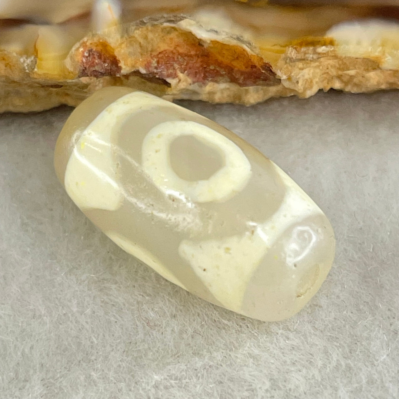 Natural Powerful Tibetan Old Oily Agate 3 Eyes Dzi Bead Heavenly Master (Tian Zhu) 三眼天诛 2.95g 19.2 by 10.2mm - Huangs Jadeite and Jewelry Pte Ltd