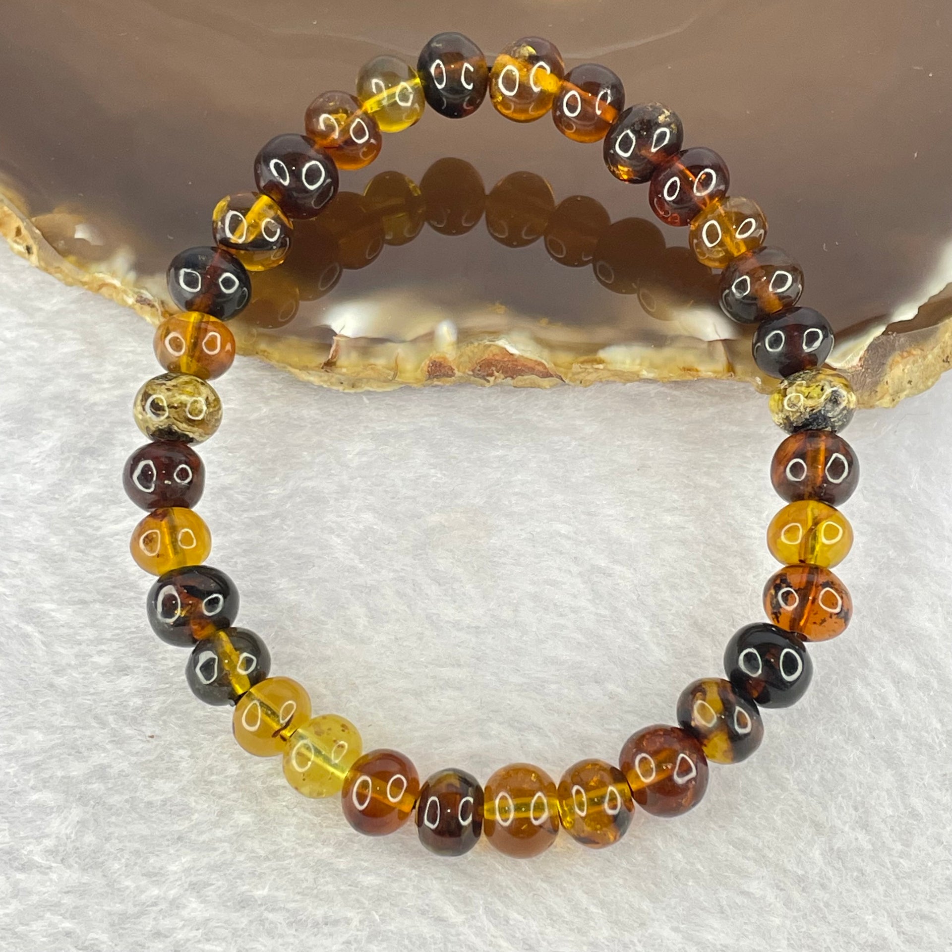 Natural Mixed Color Amber Beads Bracelet 天然琥珀手链 6.51g 16.5cm 7.8mm 32 Beads - Huangs Jadeite and Jewelry Pte Ltd