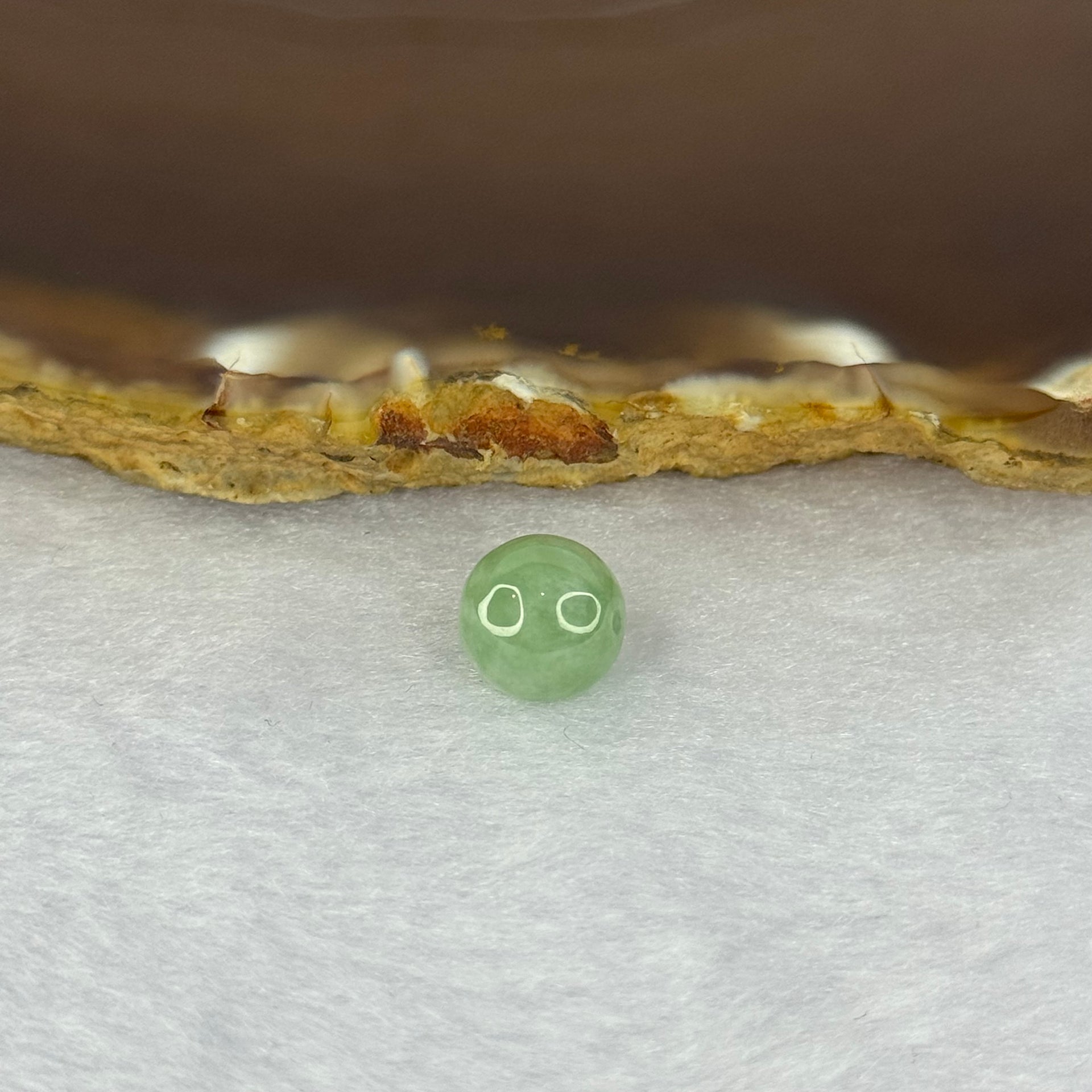 Type A Green Jadeite Bead for Bracelet/Necklace/Earrings/Rings 1.25g 8.9mm - Huangs Jadeite and Jewelry Pte Ltd