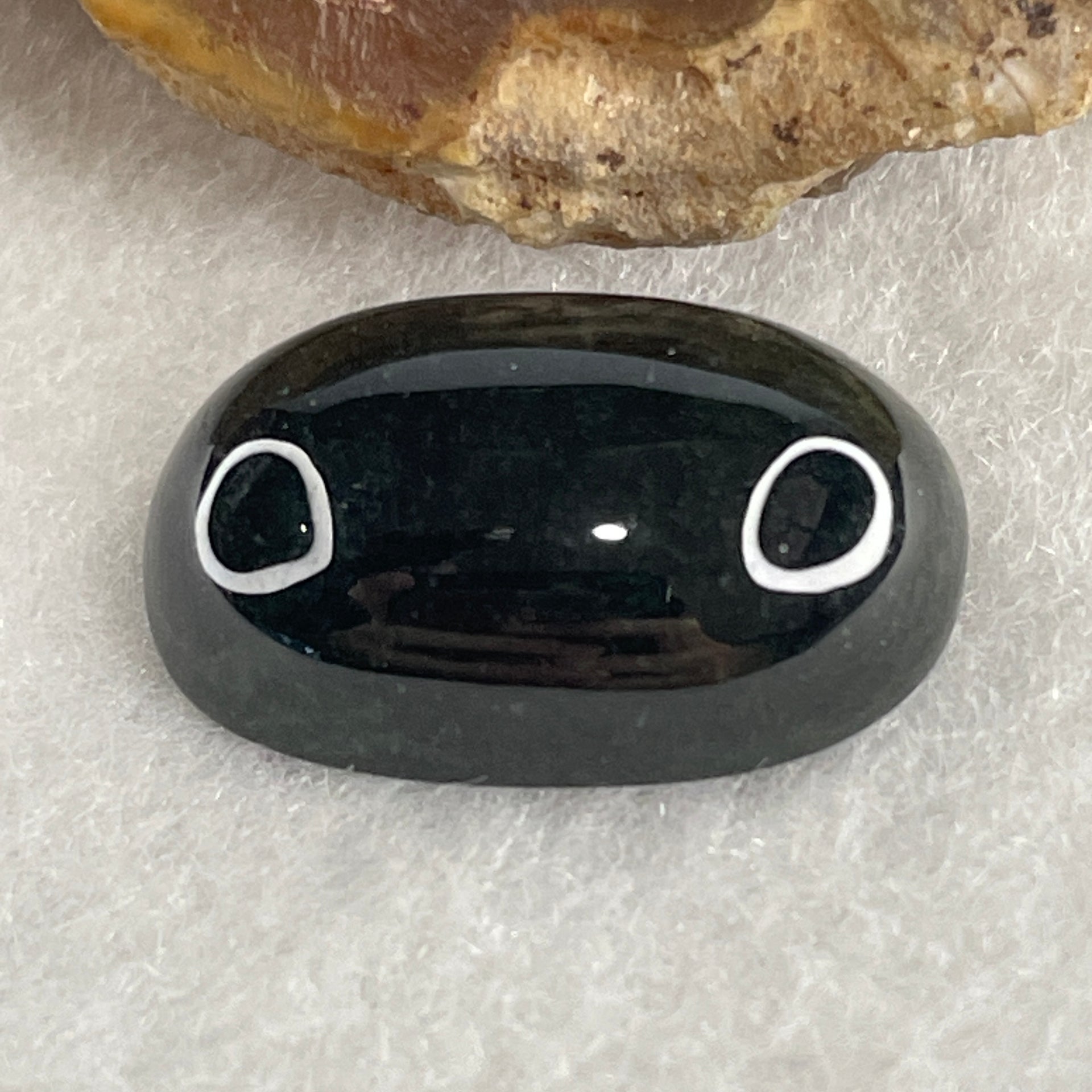 Type A Translucent Black Omphacite Jadeite Round Cabouchon Stone For Setting 3.08g 18.8 by 12.1 by 6.3mm - Huangs Jadeite and Jewelry Pte Ltd