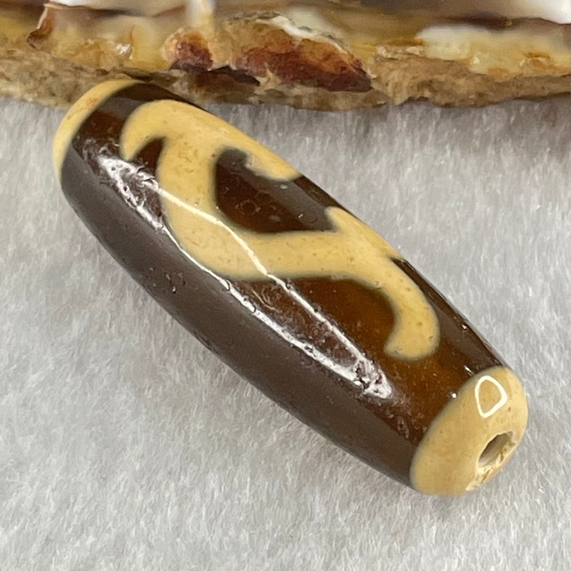 Natural Powerful Tibetan Old Oily Agate Ruyi Dzi Bead Heavenly Master (Tian Zhu) 如意天珠 8.97g 37.2 by 12.4mm - Huangs Jadeite and Jewelry Pte Ltd