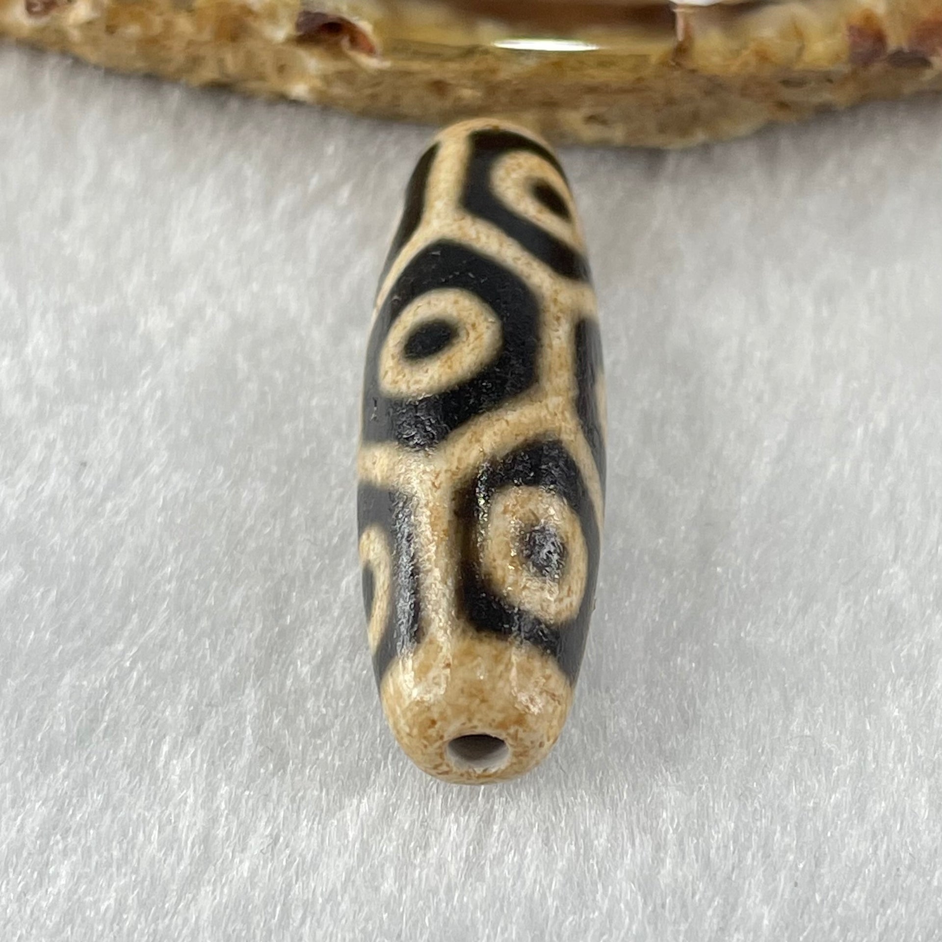 Natural Powerful Tibetan Old Oily Agate 9 Eyes Turtle Shell Dzi Bead Heavenly Master (Tian Zhu) 九眼龟壳天诛 7.35g 38.5 by 11.5mm - Huangs Jadeite and Jewelry Pte Ltd