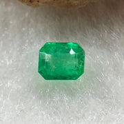 Natural Colombia Vivid Green Emerald (Beryl) Cut-Cornered Rectangular Step cut 0.46ct 5.4 by 4.0 by 3.2mm - Huangs Jadeite and Jewelry Pte Ltd