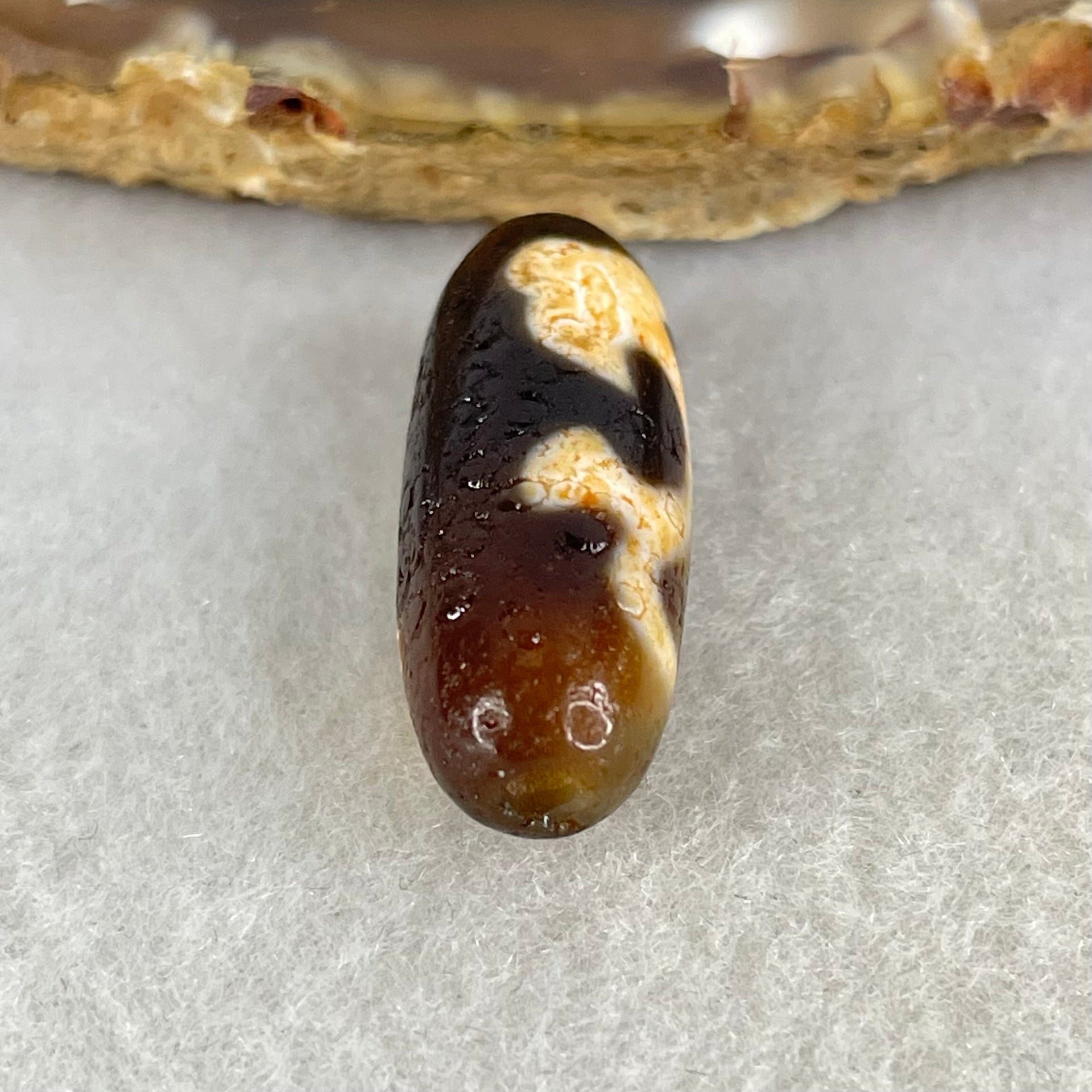 Aged Natural Powerful Tibetan Old Oily Blackish Brown Yellowish White Agate Green Tara Dzi Bead Heavenly Master (Tian Zhu) 绿度母天珠 4.86g 28.5 by 10.8mm - Huangs Jadeite and Jewelry Pte Ltd
