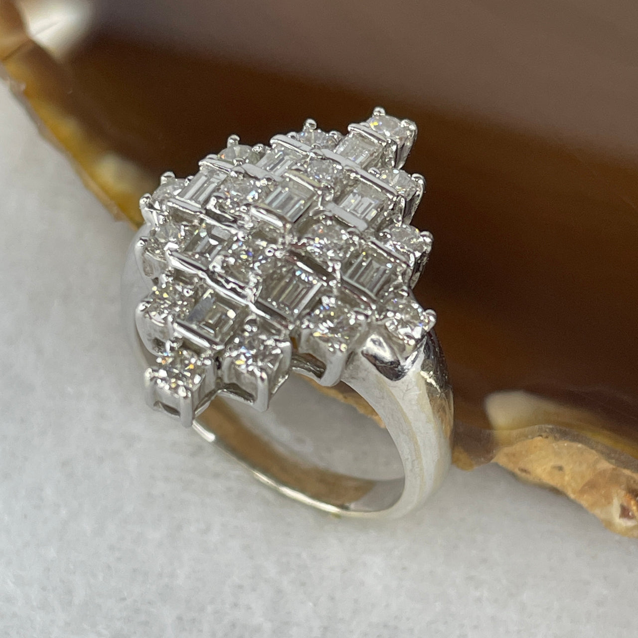 Emerald-Cut Natural Diamond Statement Ring in 18K White Gold | High-Profile Ballerina Cocktail Cluster Silhouette | Masterpiece Multi-Diamond Fine Jewelry Statement Ring (7.93g | 25 Pcs 21.6x16.8x7.5mm | US 7.8 HK 17.5)