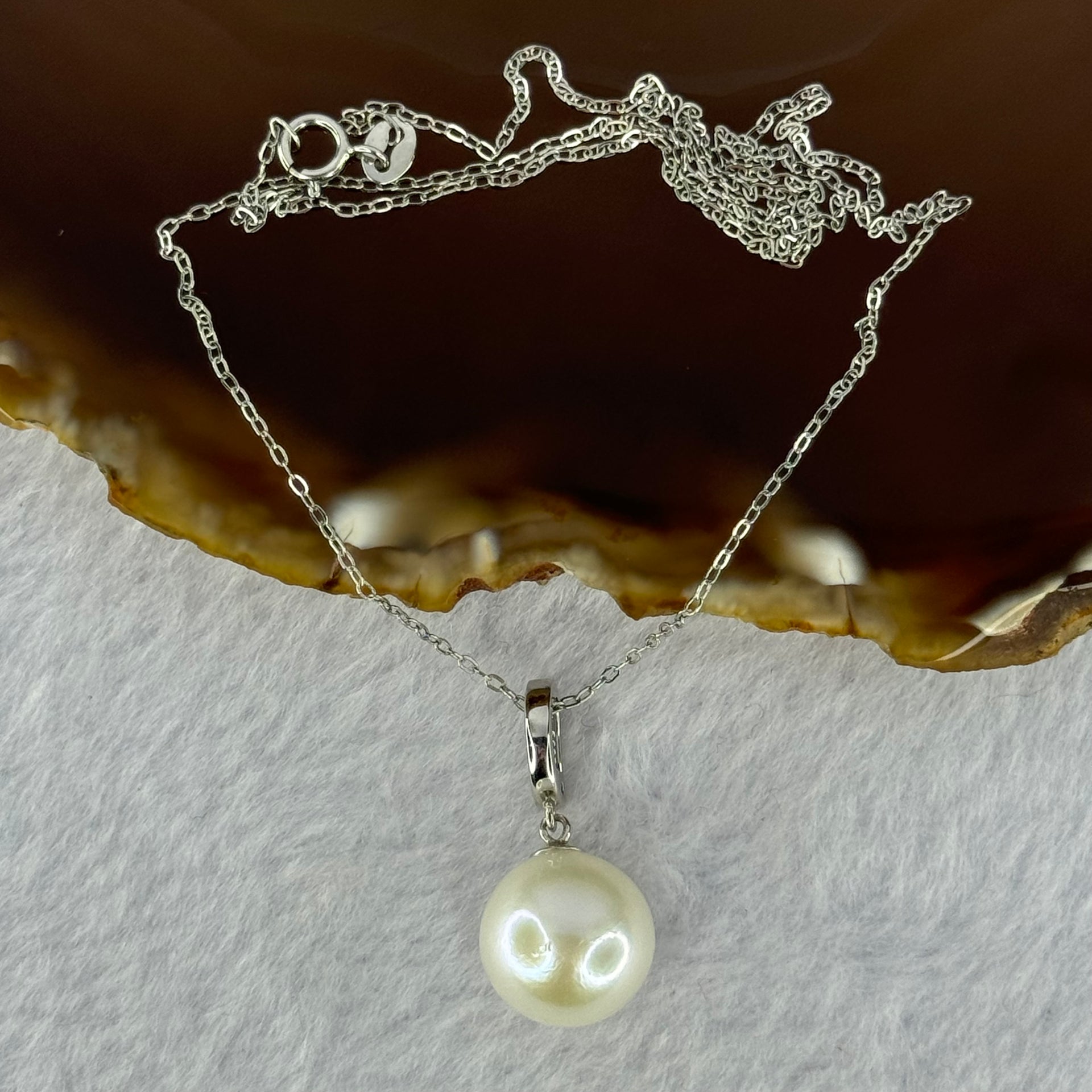 Natural Pearl in S925 Sliver Multi Purpose Pendant Clasp in S925 Silver Necklace 3.90g 12.3mm - Huangs Jadeite and Jewelry Pte Ltd