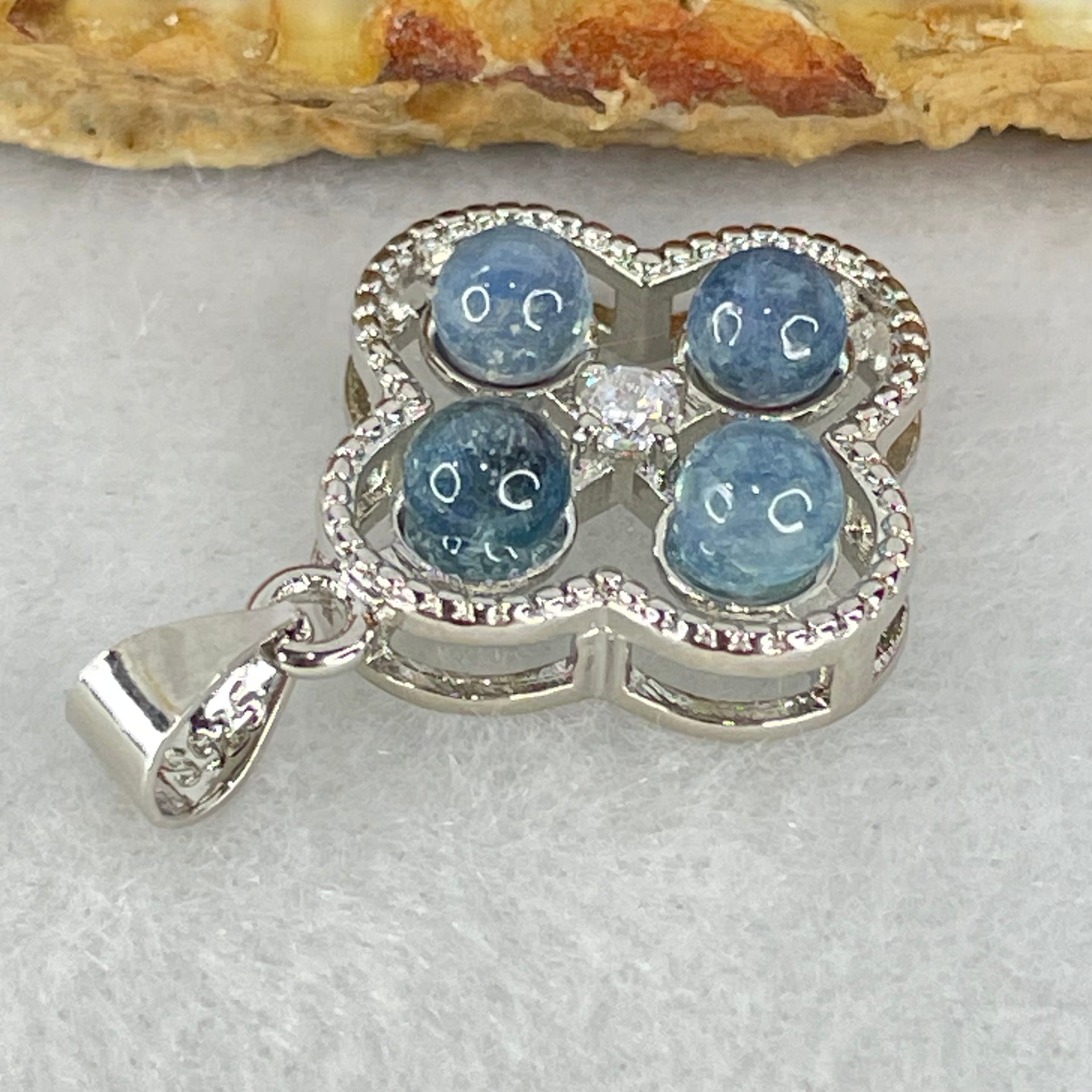 Above Average Grade Rare Natural Blue Dumortierite Rutilated Quartz in S925 Four Leaf Clover Pendant 2.32g 4.0mm 4pcs - Huangs Jadeite and Jewelry Pte Ltd