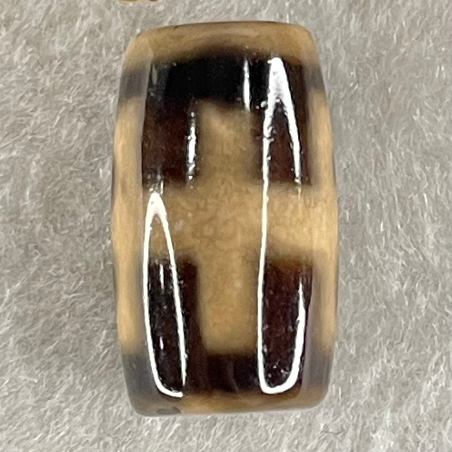 Natural Powerful Tibetan Old Oily Agate Patina Guiren Tairen Human Dzi Bead Totem Amulet Heavenly Master (Tian Zhu) 贵人天诛 4.55g 19.6 by 11.5mm - Huangs Jadeite and Jewelry Pte Ltd
