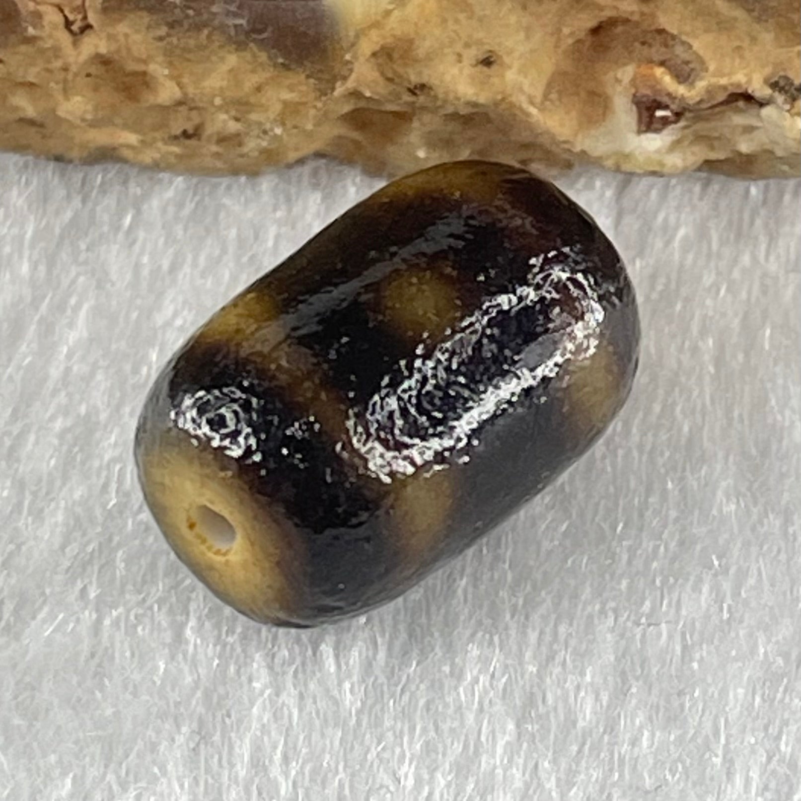 Natural Powerful Tibetan Old Oily Agate 3 Eyes Dzi Bead Heavenly Master (Tian Zhu) 三眼天诛 1.66g 12.9 by 8.8mm - Huangs Jadeite and Jewelry Pte Ltd