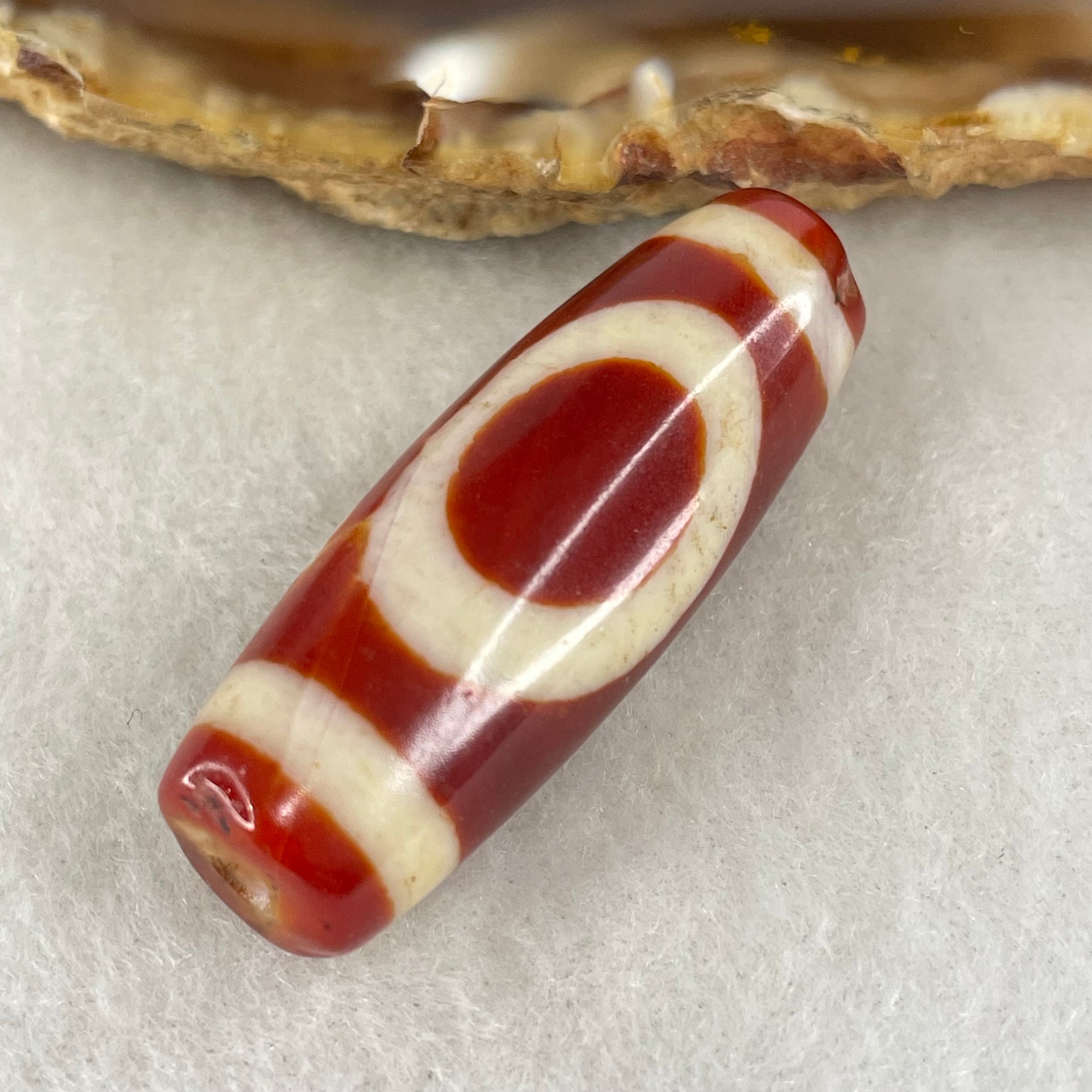 Natural Powerful Tibetan Old Oily Red White Agate One Eye Water Element Dzi Bead Heavenly Master (Tian Zhu) 一眼水元素天珠 10.49g 38.1 by 13.4mm - Huangs Jadeite and Jewelry Pte Ltd