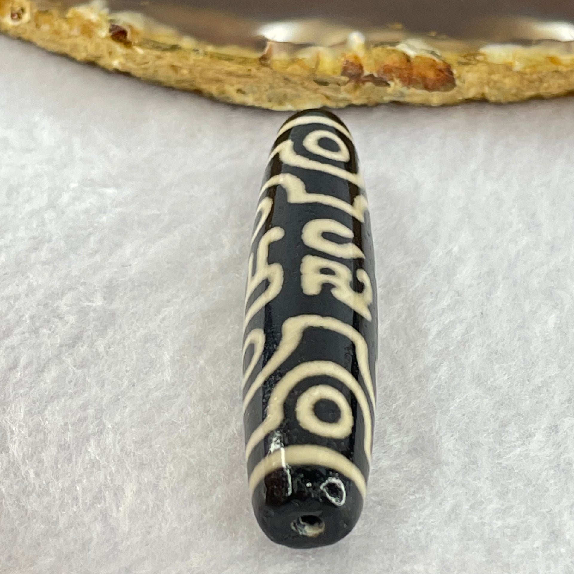 Natural Powerful Tibetan Old Oily Agate 8 Eyes Om Mani Padme Hum Dzi Bead Heavenly Master (Tian Zhu) 六字箴言八眼天珠 15.06g 58.8 by 12.9mm - Huangs Jadeite and Jewelry Pte Ltd