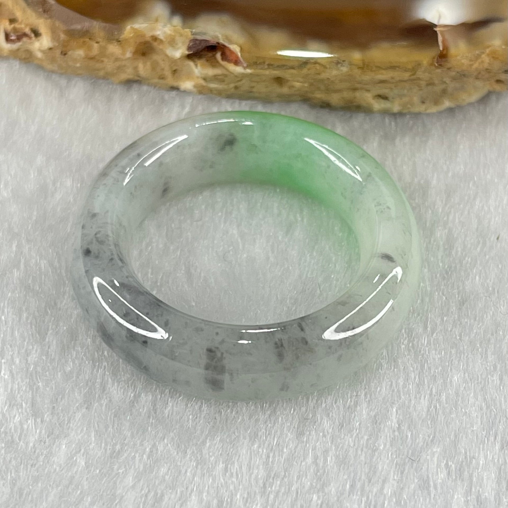 Type A Wuji Grey with Apple Green Patch Jadeite Ring 5.20g 6.8 by 4.7mm US7 HK15.4 - Huangs Jadeite and Jewelry Pte Ltd