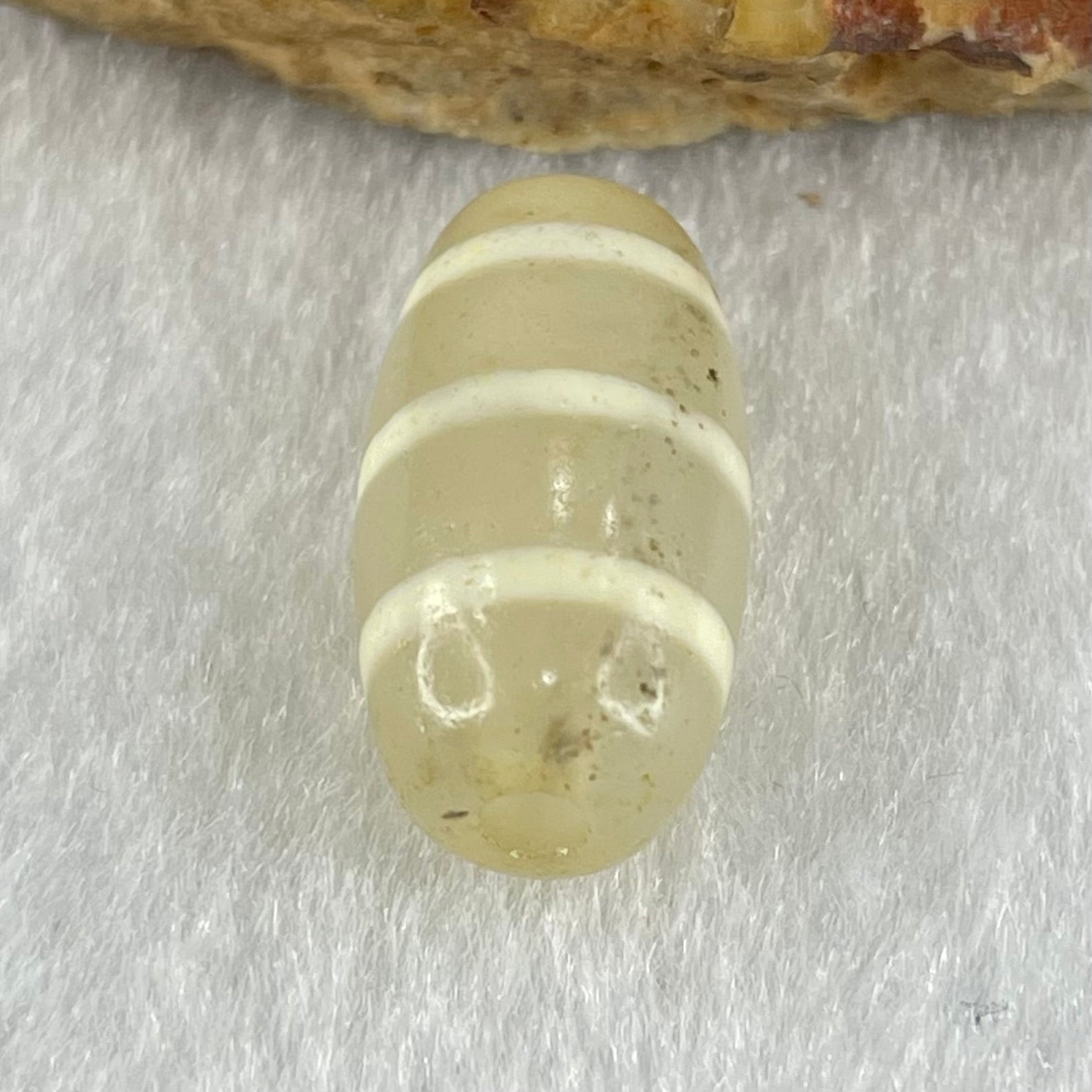 Natural Powerful Tibetan Old Oily Agate 3-Lines Dzi Bead Heavenly Master (Tian Zhu) 三行天诛 2.86g 19.5 by 10.0mm - Huangs Jadeite and Jewelry Pte Ltd
