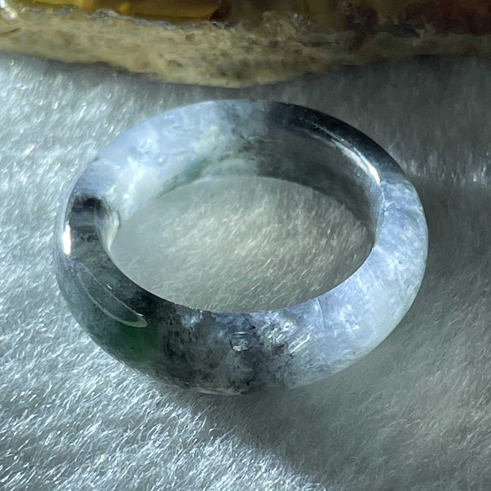 Certified Type A Wuji Grey Jadeite Rings 3.97g 6.1 by 3.6mm US 7.5 HK 16.5 (Very Very Slight Internal Line) - Huangs Jadeite and Jewelry Pte Ltd