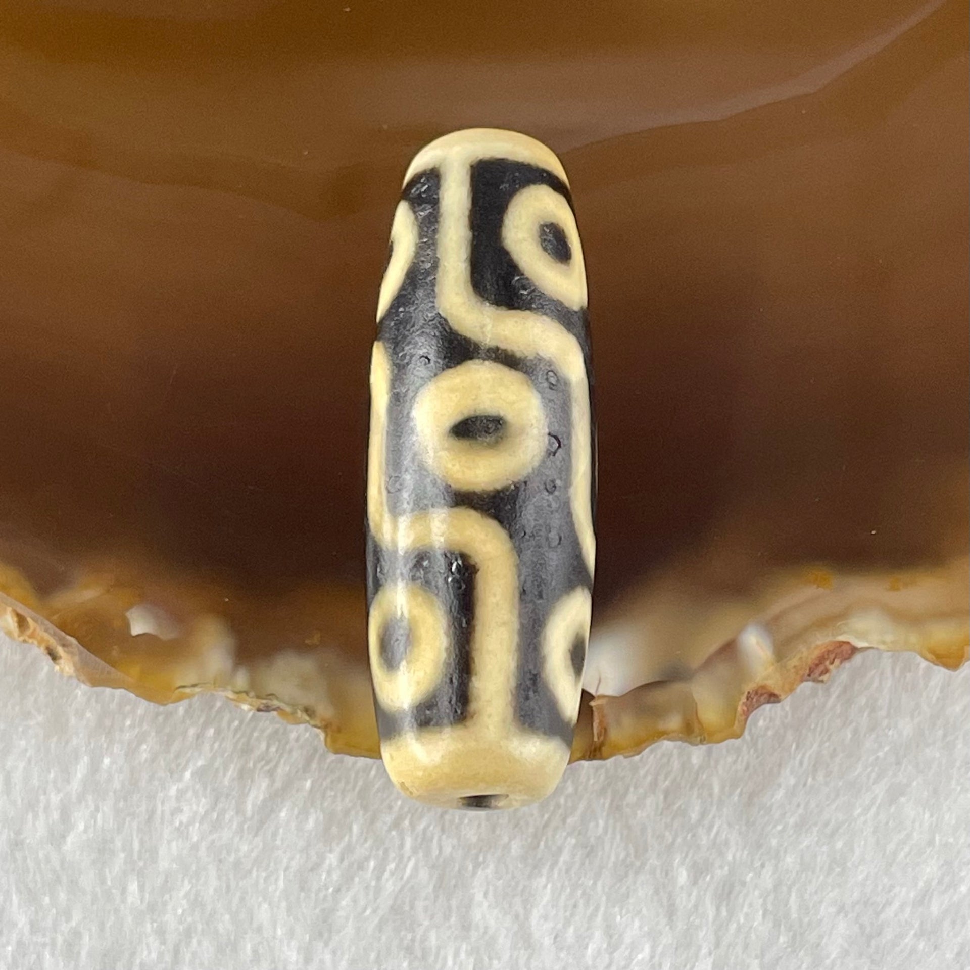 Natural Powerful Tibetan Old Oily Agate 9 Eyes Dzi Bead Heavenly Master (Tian Zhu) 九眼天诛 10.20g 38.8 by 13.1mm - Huangs Jadeite and Jewelry Pte Ltd