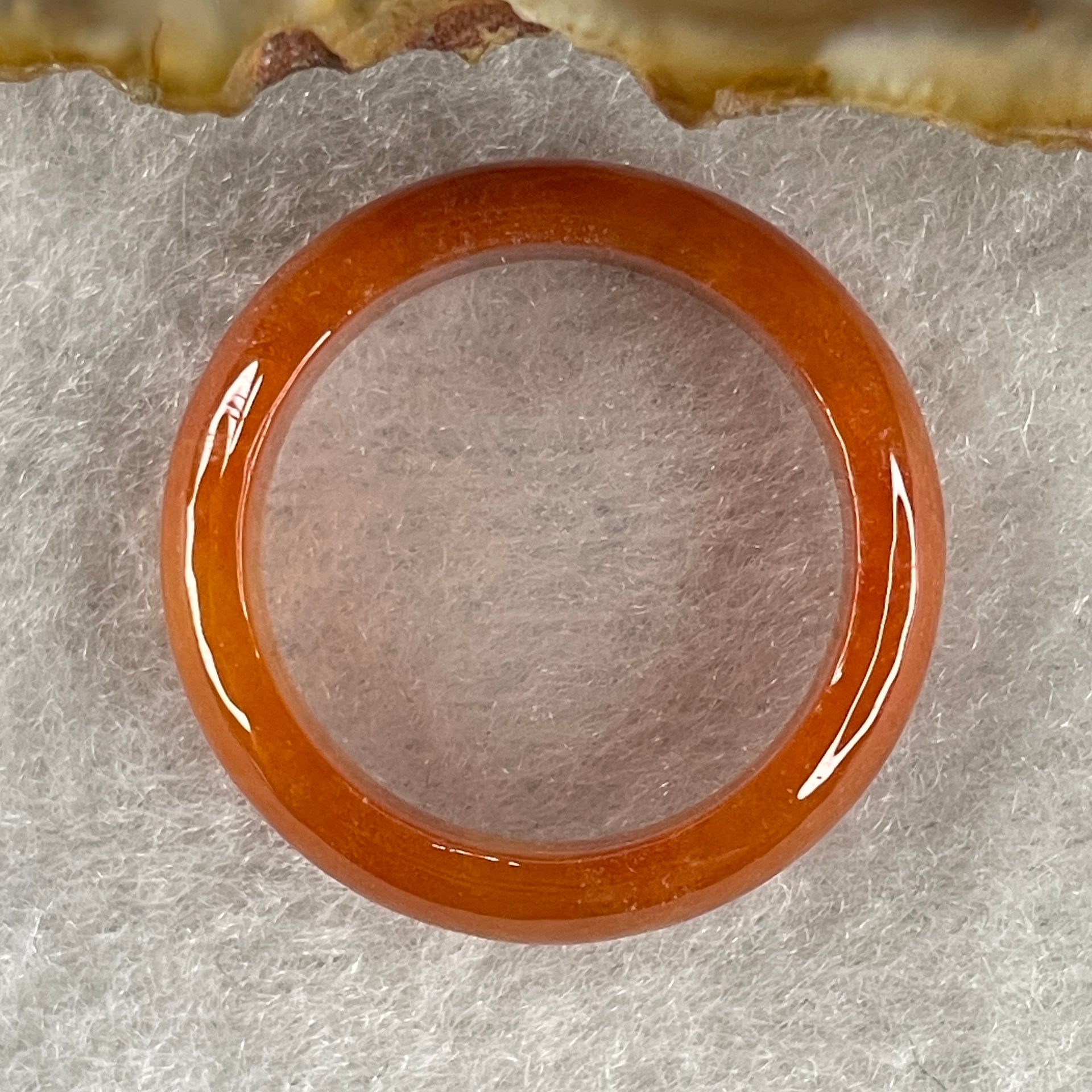 Certified Type A Red Jadeite Rings 2.90g 5.8 by 3.1mm US 8 HK17.7 (Very Very Slight Internal Line) ( Burned) - Huangs Jadeite and Jewelry Pte Ltd