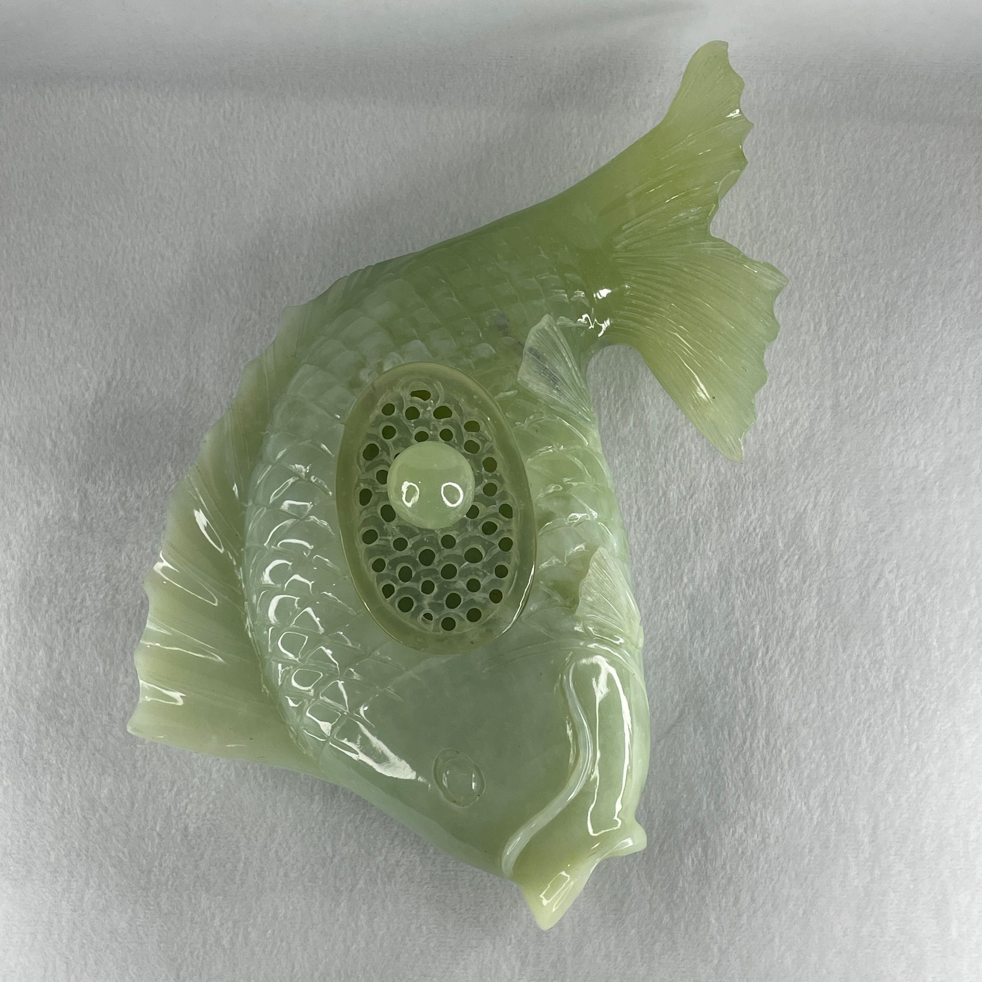 Natural Green with White Serpentine Carp Fish Pot Display 2,270.6g 285.0 by 182.0 by 90.0mm - Huangs Jadeite and Jewelry Pte Ltd