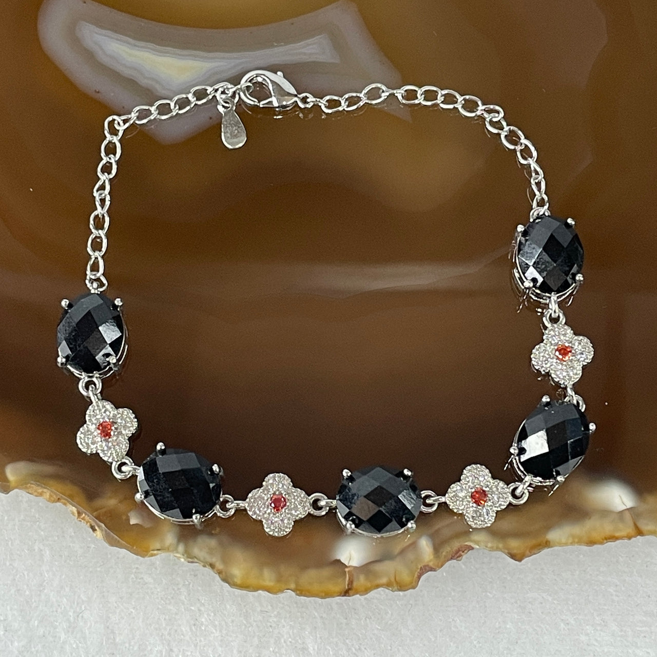 Certified Type A Opaque Black Omphacite Jadeite Faceted Oval S925 Silver Bracelet |Solid Sterling Silver Links | 14-16cm (8.47g | 10.0x8.0x3.5mm)