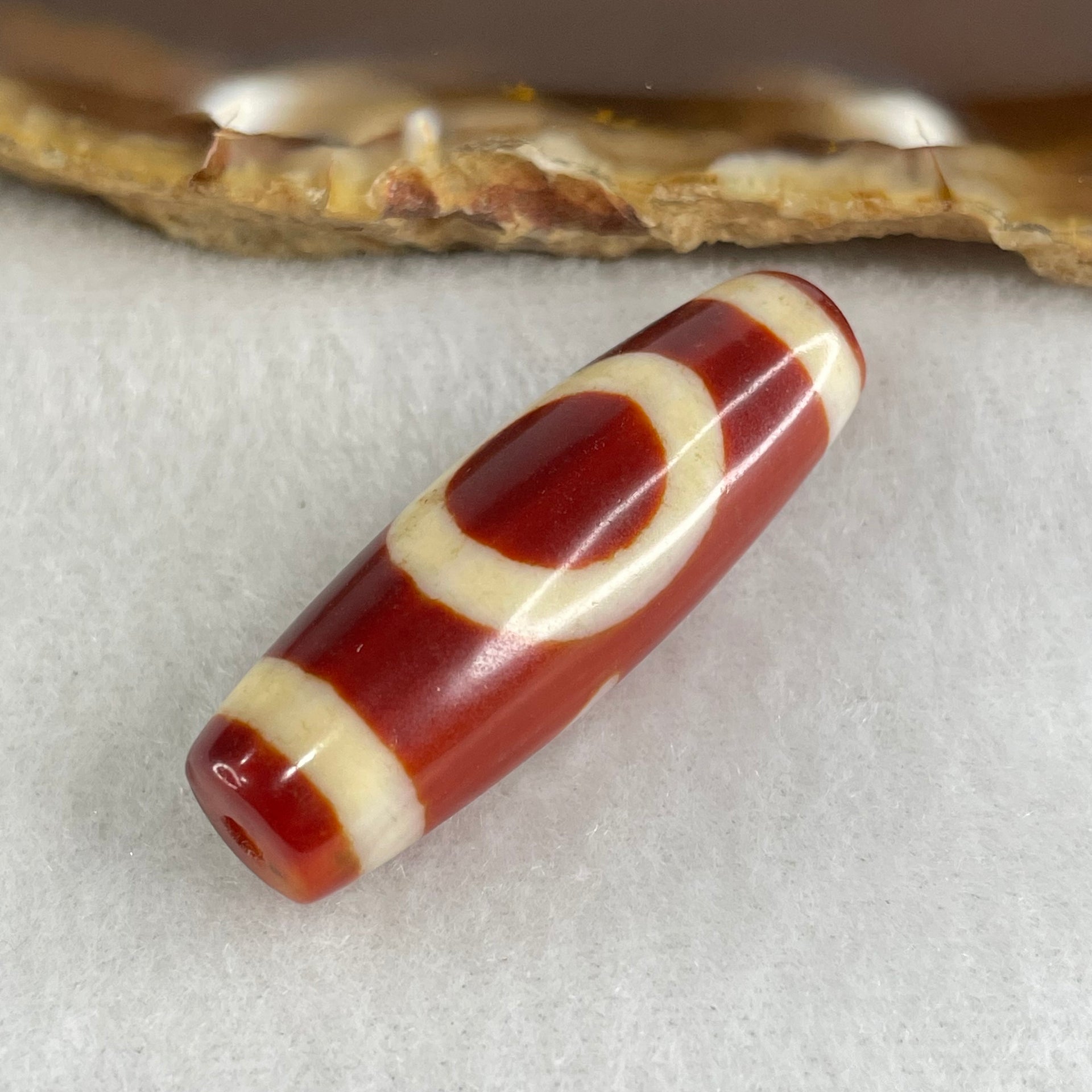 Natural Powerful Tibetan Old Oily Red White Agate One Eye Gold Metal Element Dzi Bead Heavenly Master (Tian Zhu) 一眼金天珠 8.81g 37.5 by 12.4mm - Huangs Jadeite and Jewelry Pte Ltd
