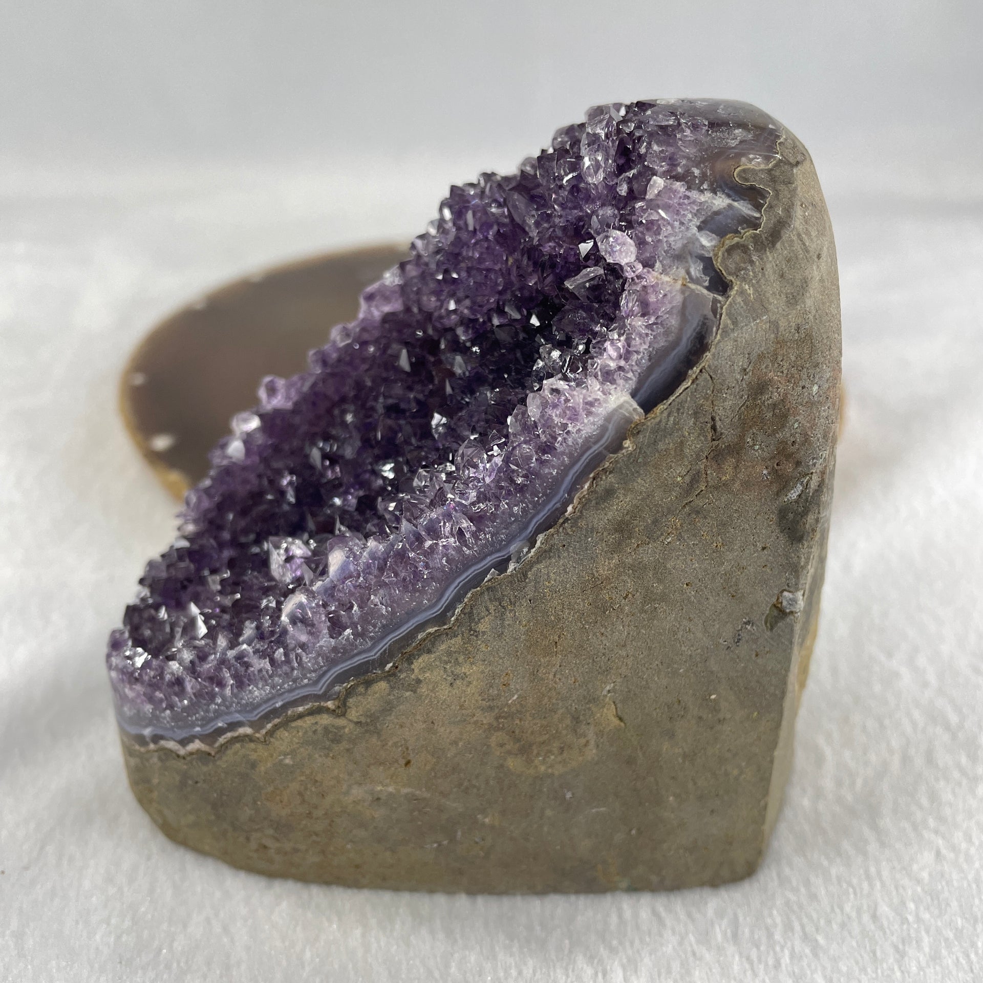 Natural Amethyst Rough Irregular Shaped  Display 633.7g 53.2 by 98.1 by 94.2mm - Huangs Jadeite and Jewelry Pte Ltd