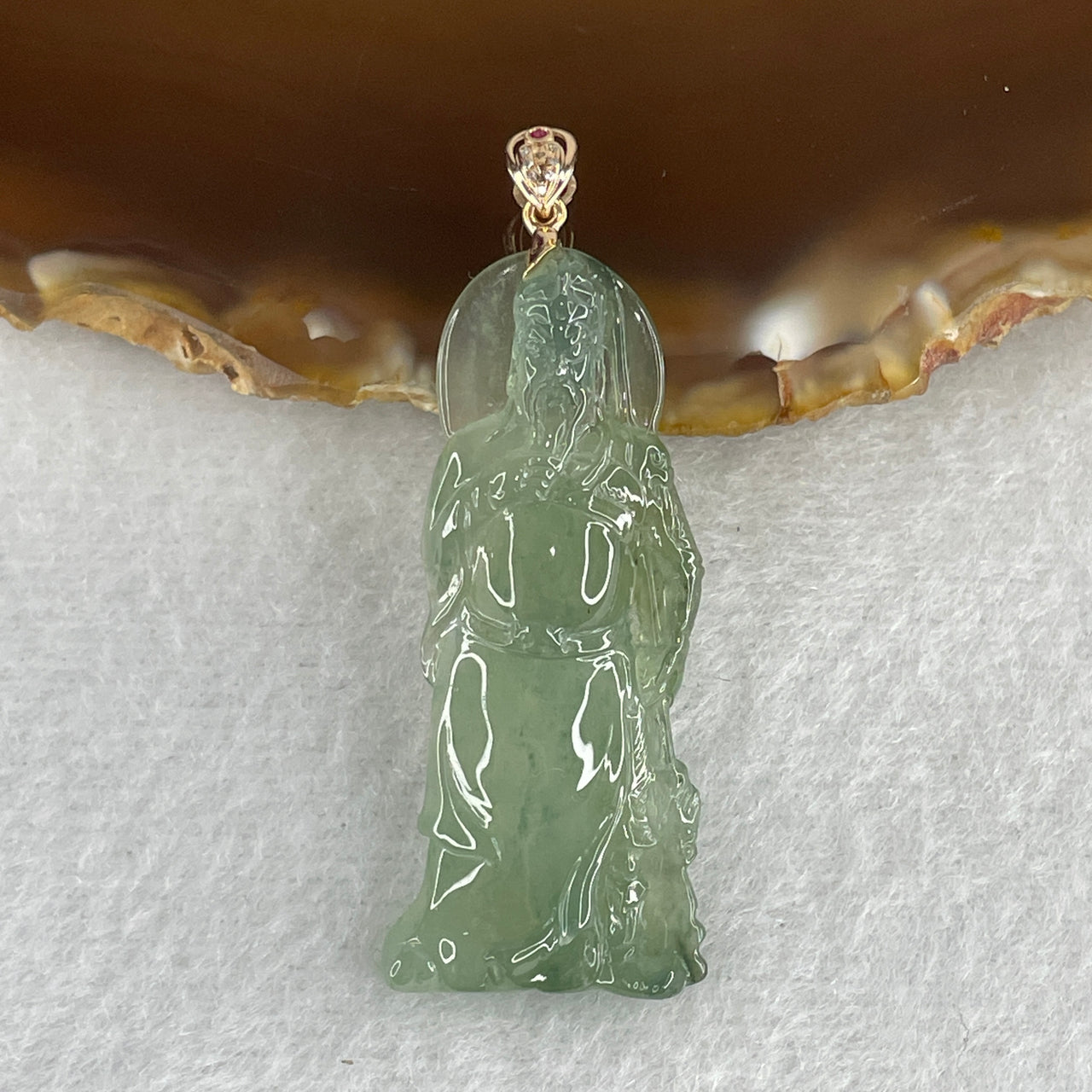 Natural Type A Icy Green Jadeite Guan Gong with 18k Gold Clasp Pendant 6.46g 41.7 by 18.0 by 5.1mm