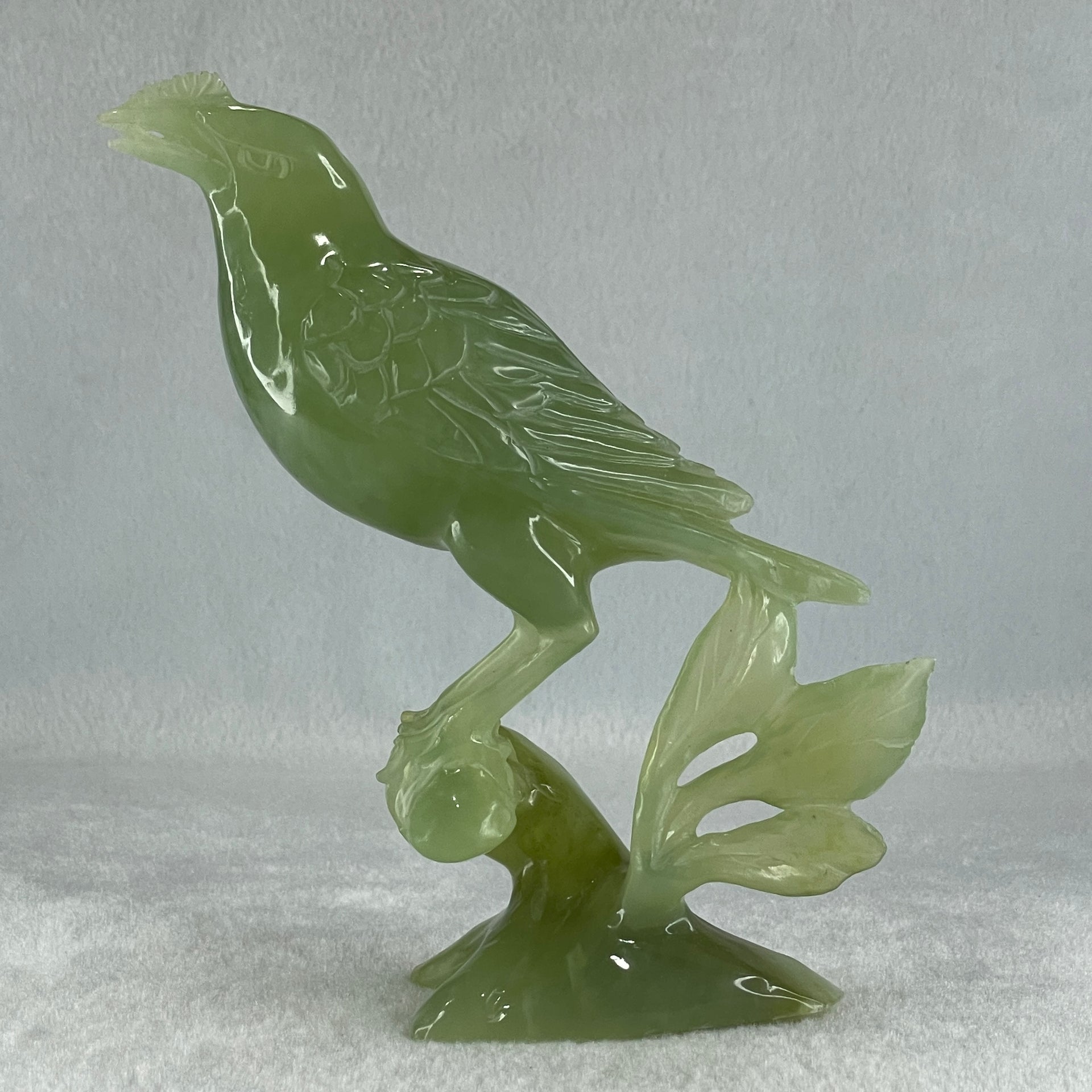 Natural Green Serpentine Javan Mynah Birds on Tree with Wooden Stand Display 418.9g 120.0 by 176.0 by 75.0mm - Huangs Jadeite and Jewelry Pte Ltd