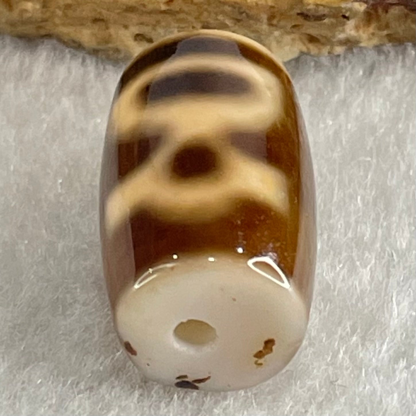 Natural Powerful Tibetan Old Oily Agate Double Cai Shen Dzi Bead Heavenly Master (Tian Zhu) 双财神长天珠 4.85g 19.9 by 11.8mm - Huangs Jadeite and Jewelry Pte Ltd
