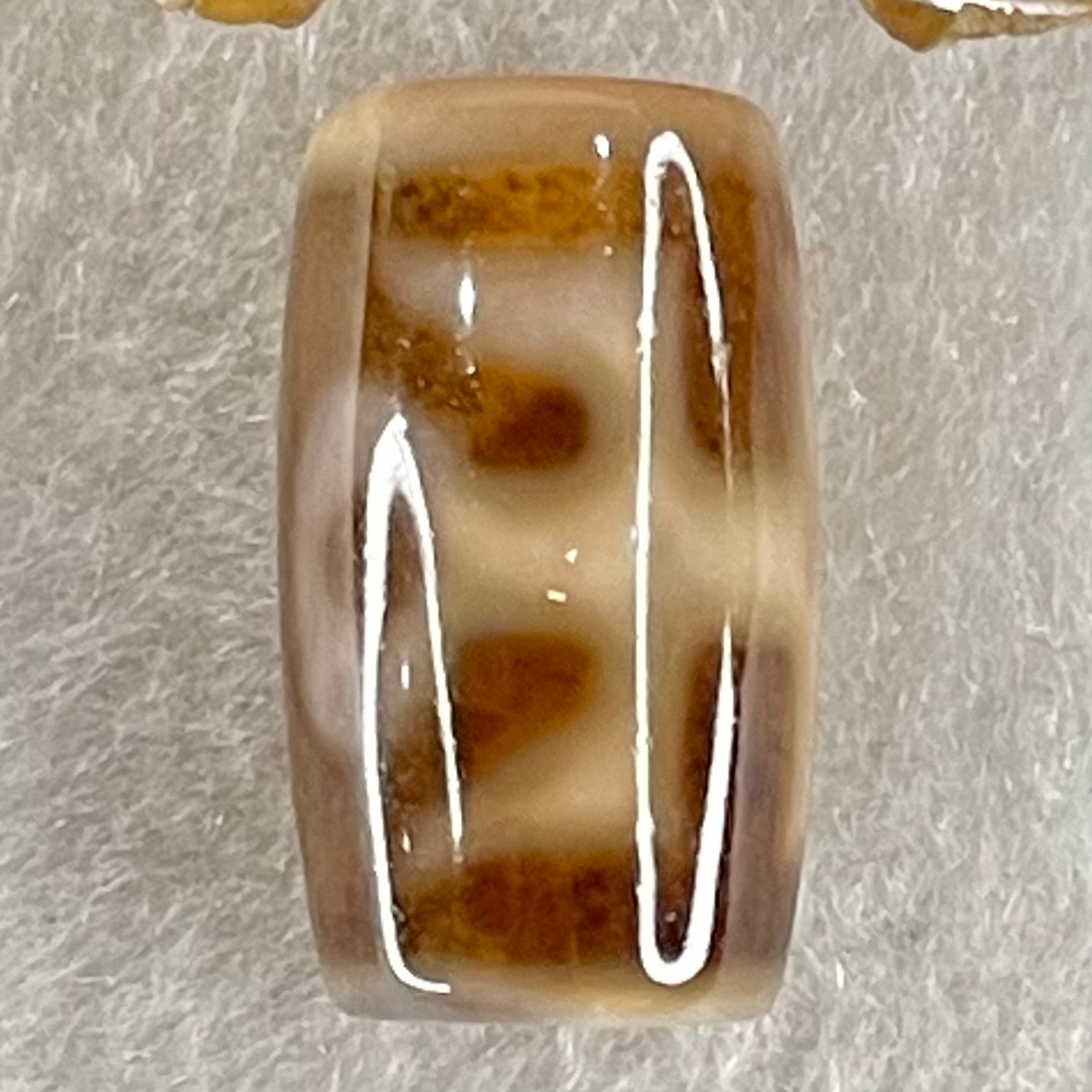 Natural Powerful Tibetan Old Oily Agate Patina Guiren Tairen Human Dzi Bead Totem Amulet Heavenly Master (Tian Zhu) 贵人天诛 4.72g 20.0 by 11.7mm - Huangs Jadeite and Jewelry Pte Ltd