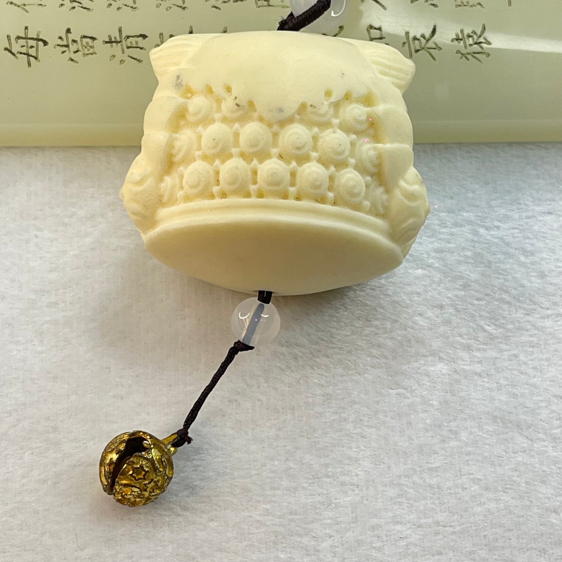 Ivory Fruit Seed Fu Gou Head Display 72.68g 43.1 by 47.0 by 41.7mm - Huangs Jadeite and Jewelry Pte Ltd