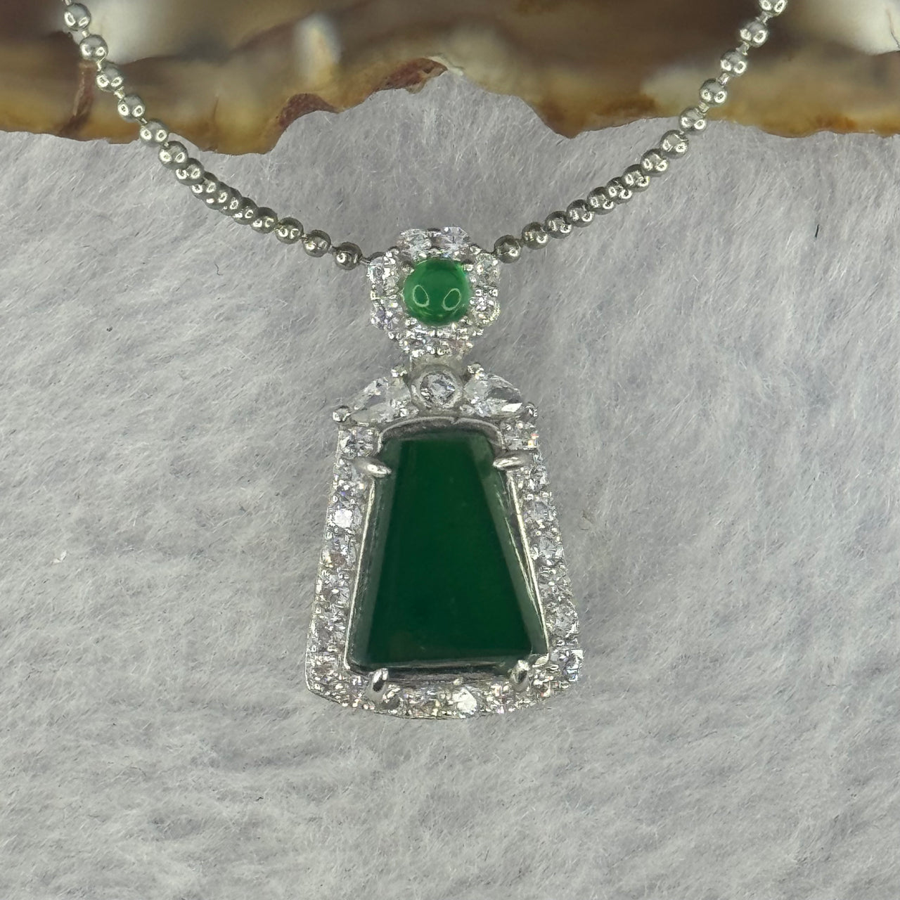 Type A Icy Green Omphasite Jadeite 9.9 by 8.5 by 2.5mm Wu Shi Pai Pendant in S925 Sliver Necklace 4.56g - Huangs Jadeite and Jewelry Pte Ltd
