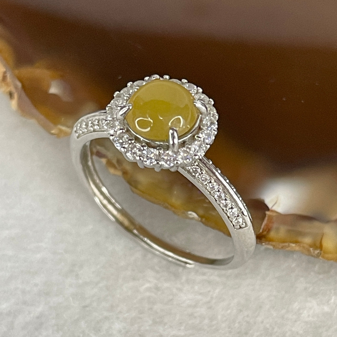 Type A Yellow Jadeite High-Dome Cabochon Ring | Solid S925 Sterling Silver Setting | Smart Adjustable Sizing (2.55g 6.4x3.0mm)