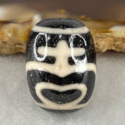 Natural Powerful Tibetan Old Oily Agate Double Nectar Vessel Dzi Bead Heavenly Master (Tian Zhu) 花蜜容器眼天珠 4.76g 17.7 by 13.1mm - Huangs Jadeite and Jewelry Pte Ltd