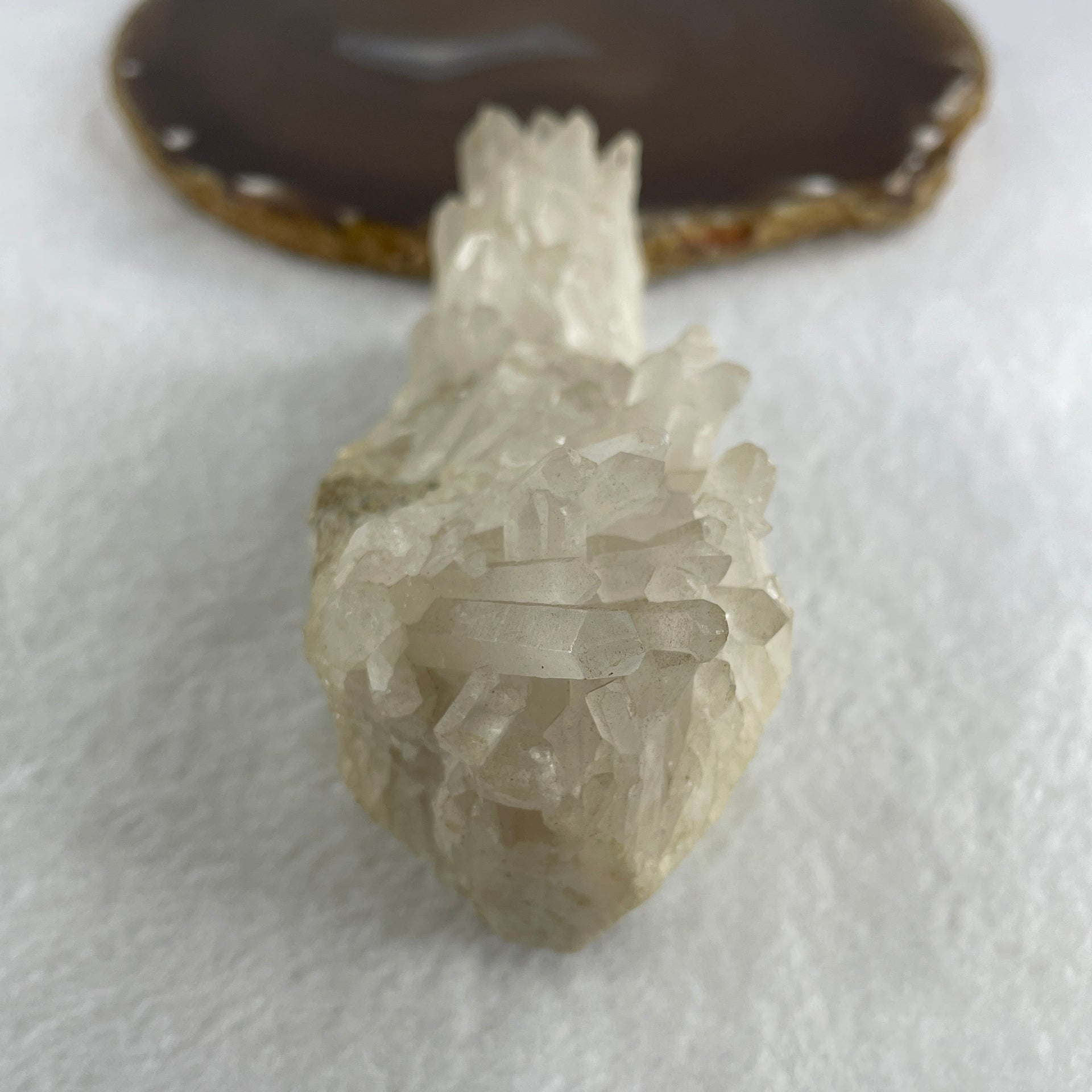 Natural Clear Quartz Crystal Cluster Display 286.5g 113.1 by 45.6 by 57.0mm - Huangs Jadeite and Jewelry Pte Ltd