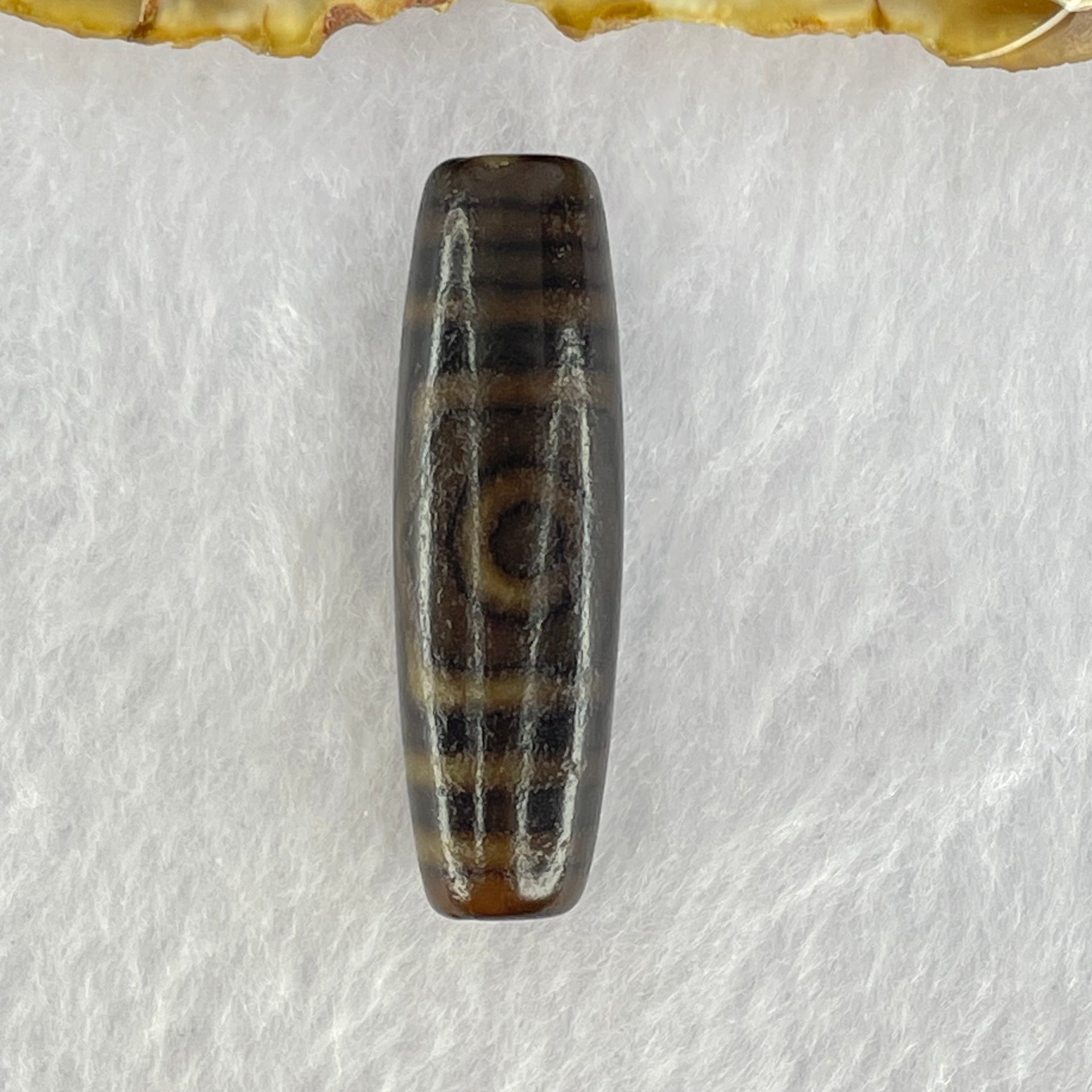 Natural Powerful Tibetan Old Oily Agate 3 Eyes Dzi Bead Heavenly Master (Tian Zhu) 三眼天诛 8.27g 38.3 by 11.8mm - Huangs Jadeite and Jewelry Pte Ltd