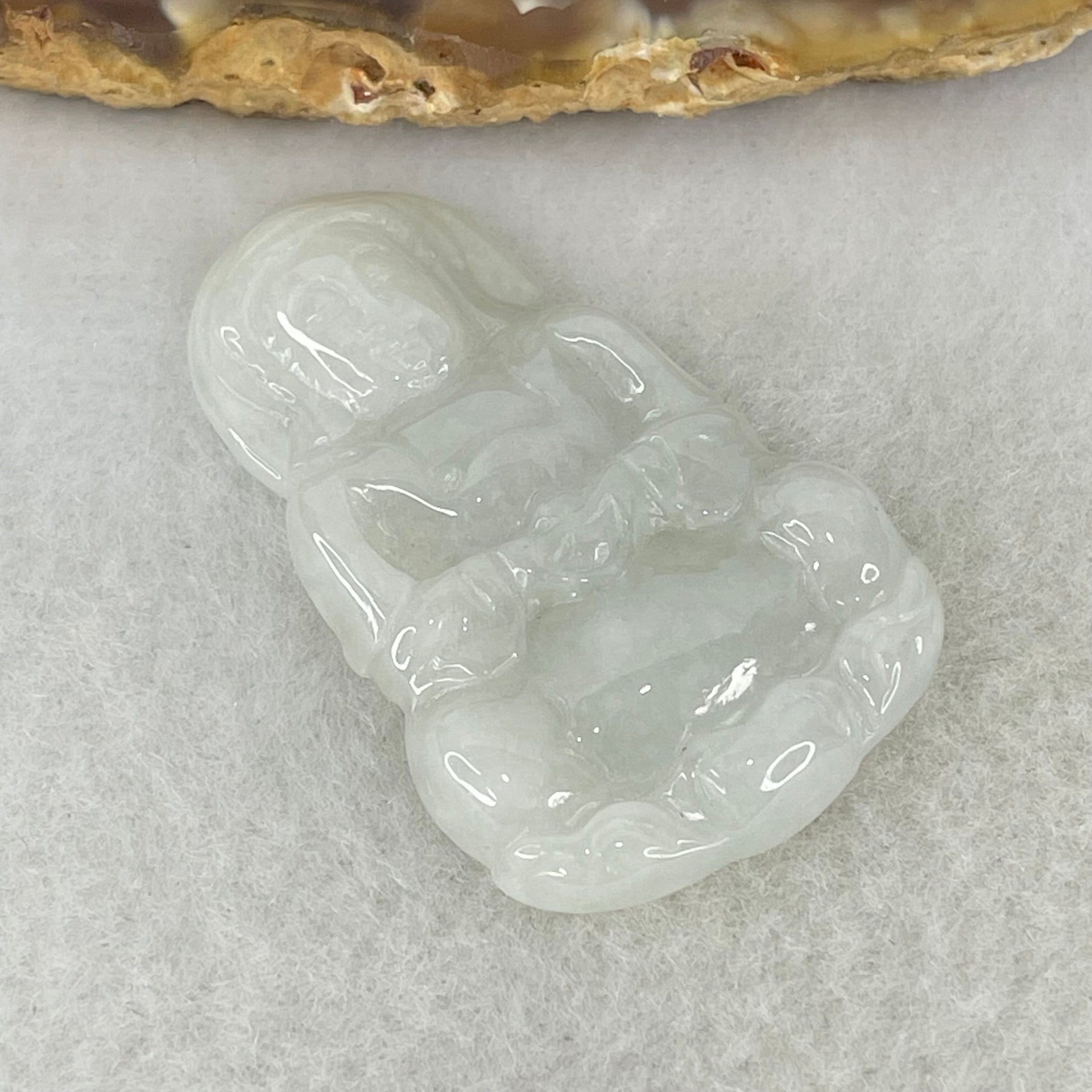 Type A Green Jadeite Guan Yin Pendant 8.30g  41.0 by 25.5 by 5.1mm - Huangs Jadeite and Jewelry Pte Ltd