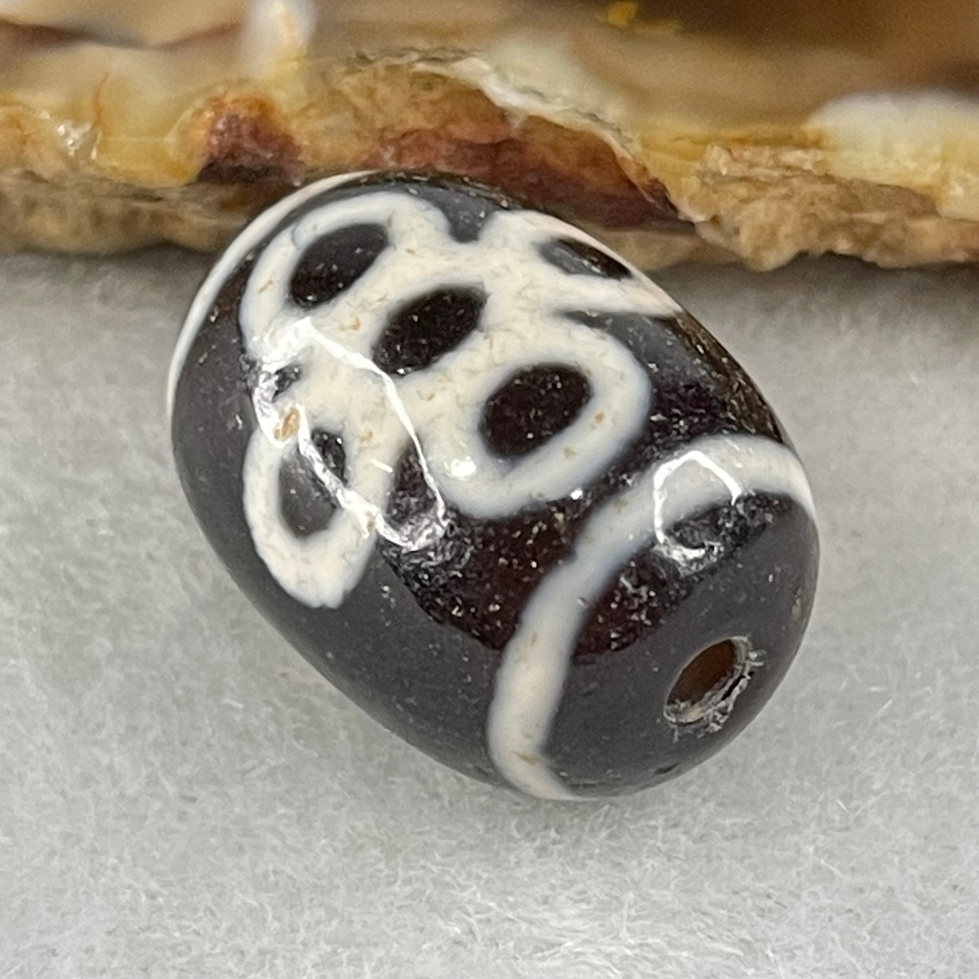 Natural Powerful Tibetan Old Oily Agate 5 Eyes Lightning Dzi Bead Heavenly Master (Tian Zhu) 五眼闪电天珠 4.81g 17.7 by 13.2mm - Huangs Jadeite and Jewelry Pte Ltd