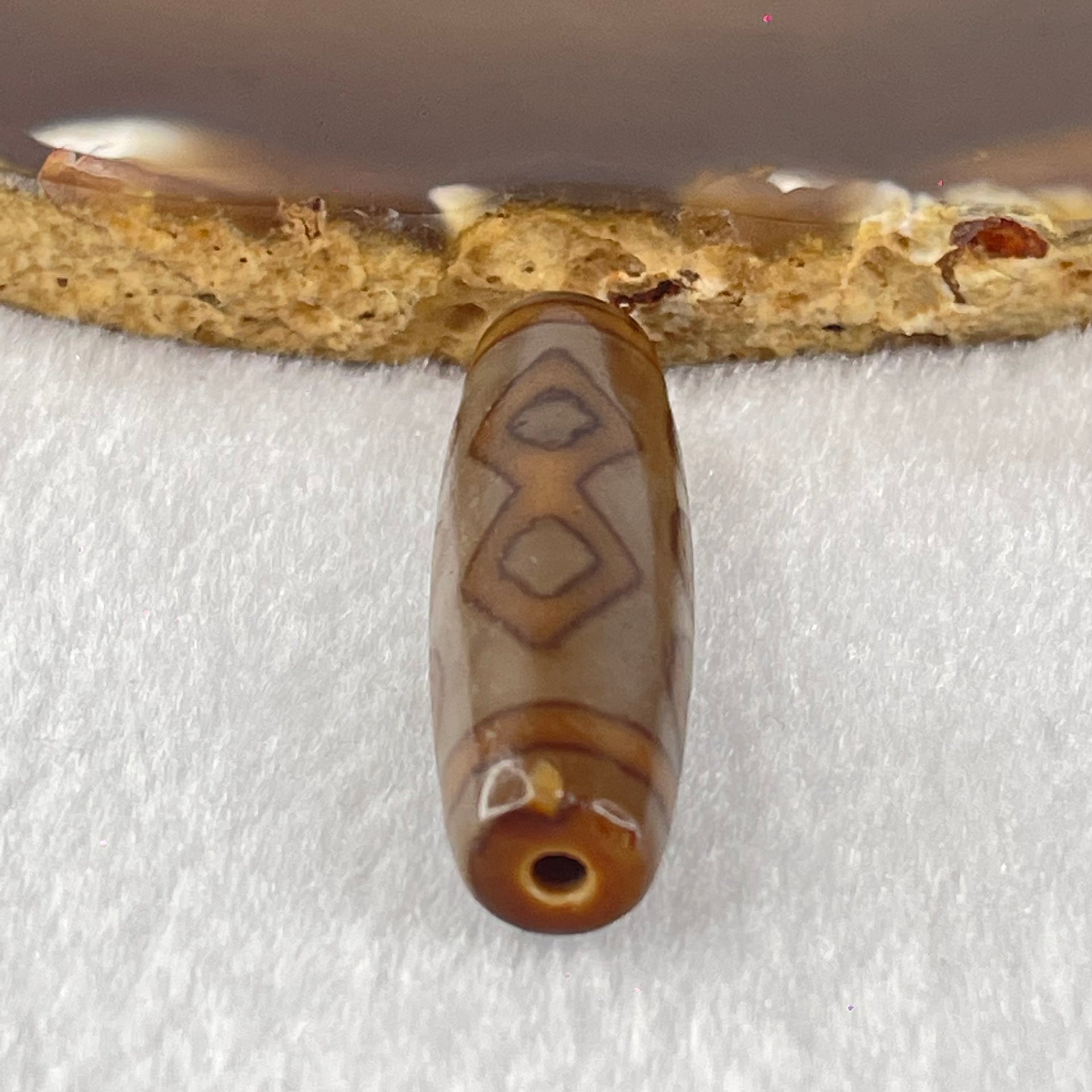 Natural Powerful Tibetan Old Oily Agate 6 Eye with 4 Eye Vajra Dzi Bead Heavenly Master (Tian Zhu) 六眼加四眼金刚杵天诛 8.09g 39.2 by 11.5mm - Huangs Jadeite and Jewelry Pte Ltd