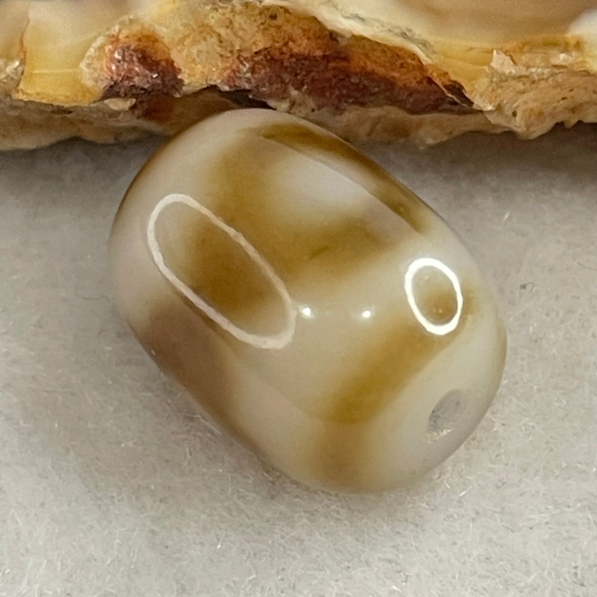 Natural Powerful Tibetan Old Oily Agate 3 Eyes Dzi Bead Heavenly Master (Tian Zhu) 三眼天诛 2.41g 13.8 by 10.5mm - Huangs Jadeite and Jewelry Pte Ltd