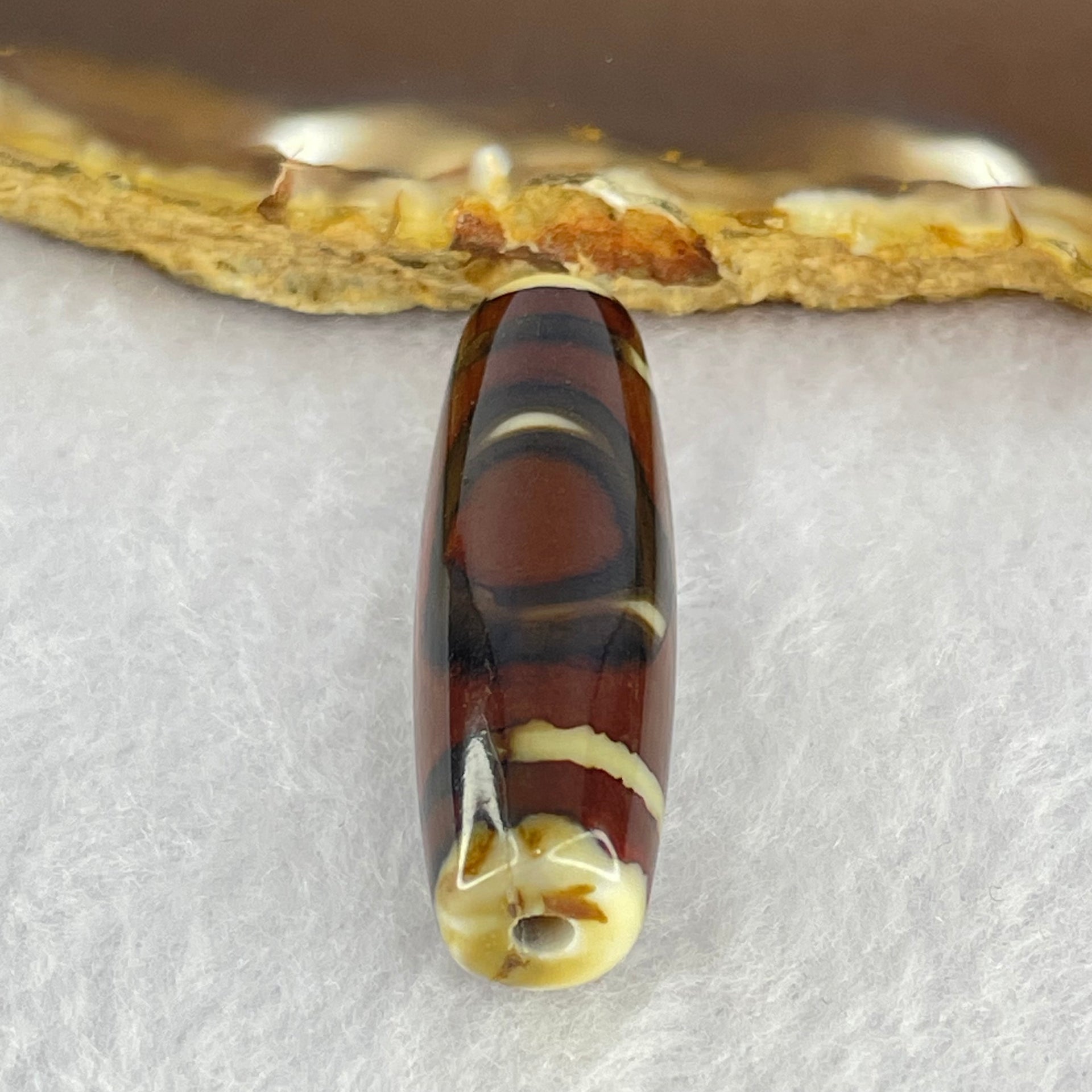 Natural Powerful Tibetan Old Oily Agate Sky Door Serenity 1 Eye Dzi Bead Heavenly Master (Tian Zhu) 一眼天诛 8.45g 37.6 by 12.0mm - Huangs Jadeite and Jewelry Pte Ltd